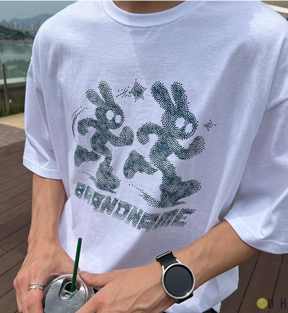 【100%保證韓國直送】Running Rabbit Dot Graphic 趣味跑步兔長版Oversize短袖Tee 👕 [3 color] RG165933
