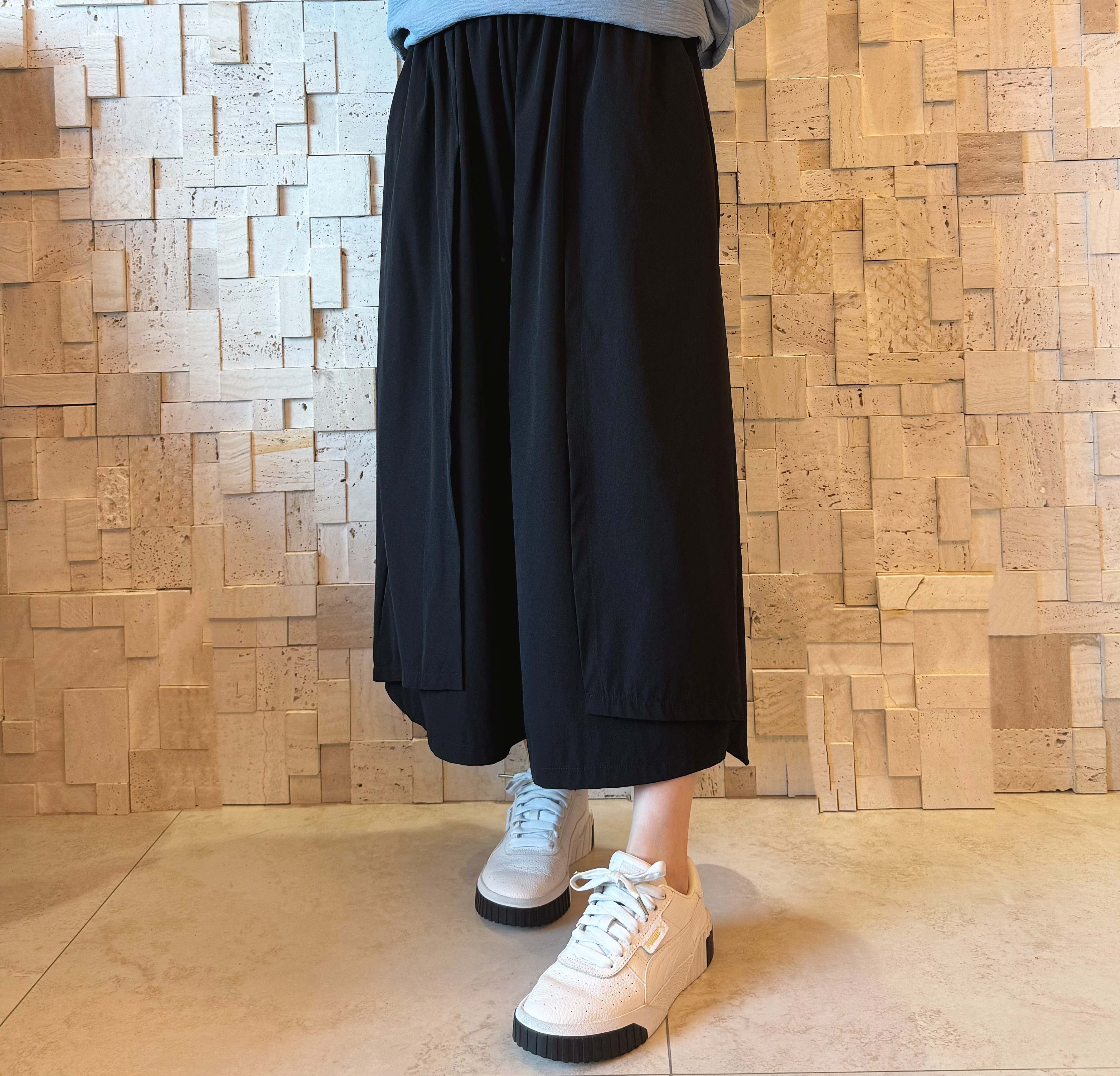 B00569 薄身梳織闊褲💯