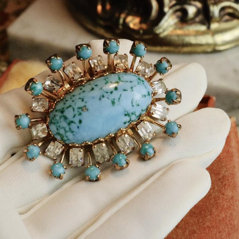Mid-Century Czechoslovakian Faux Turquoise Oval Sunray Brooch (MZ075)