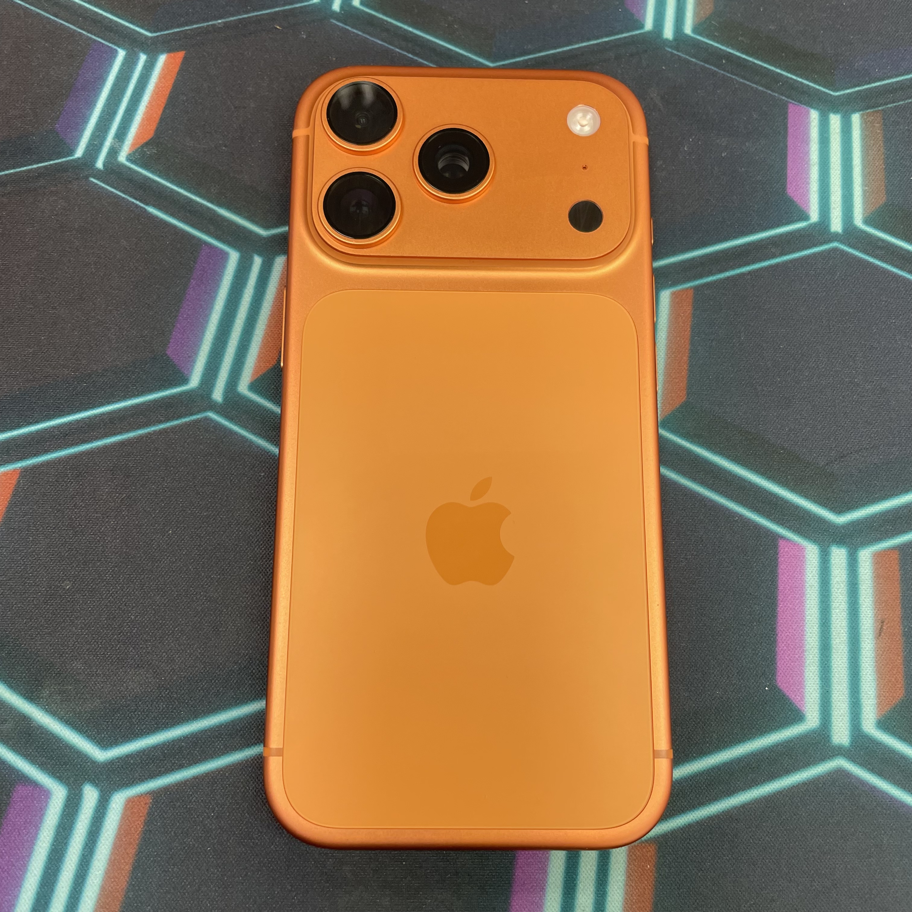 *8364 17 pro 完美機 512GB 電98 橙色 orange