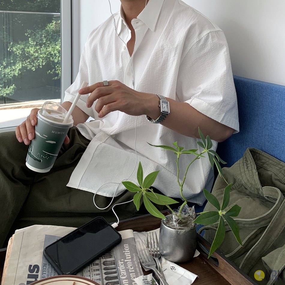 【100%保證韓國直送】Billy Stripe Seersucker 細條紋泡泡紗寬鬆短袖襯衫 👕 [2 color] RL115160