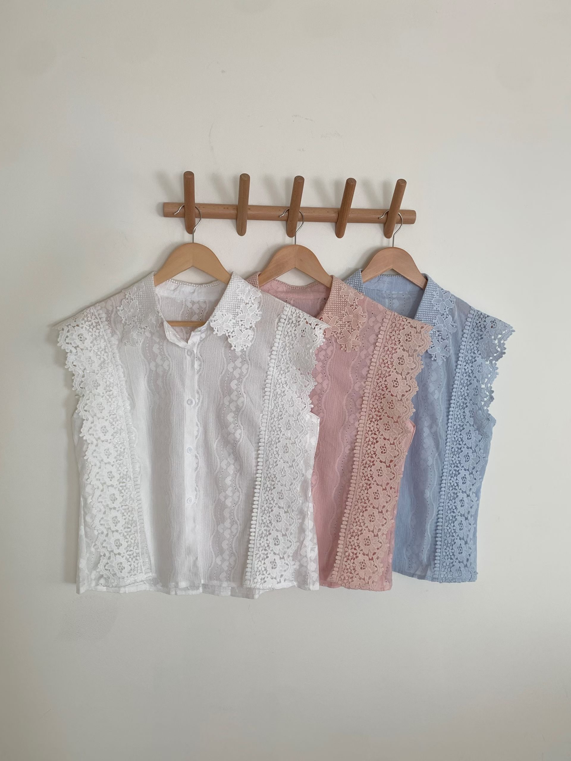 CT14 復古蕾絲無袖襯衫