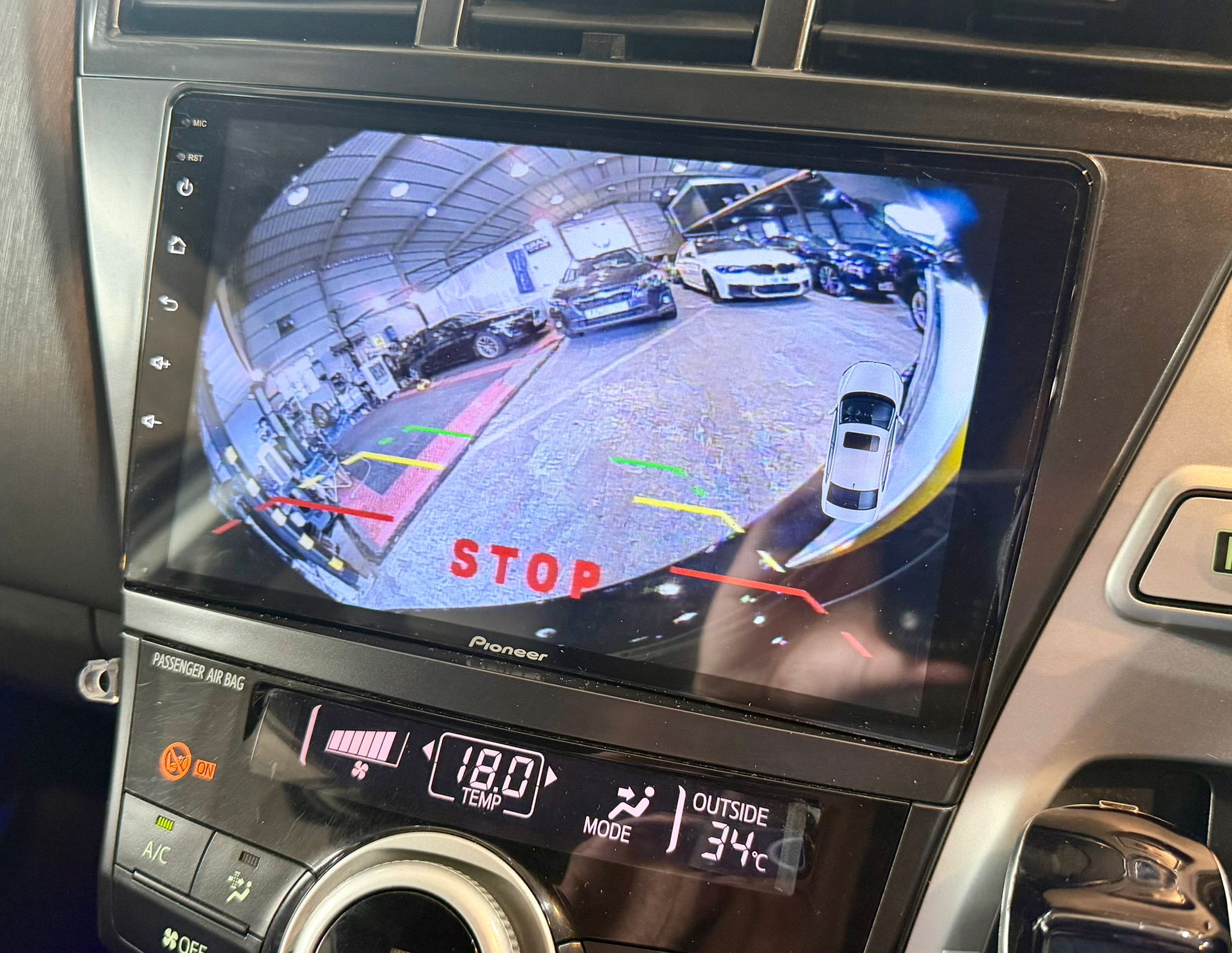 Toyota Prius V Hybrid 2012
