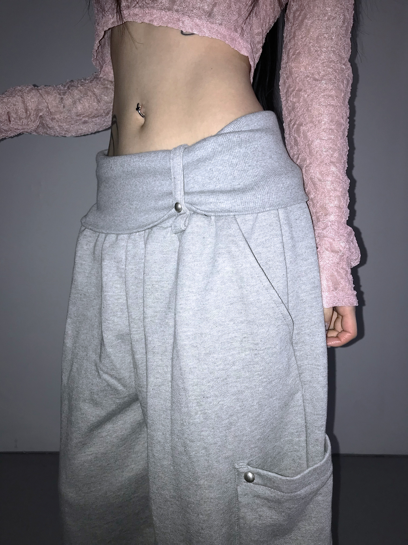 Folded Waist Cargo Sweatpants