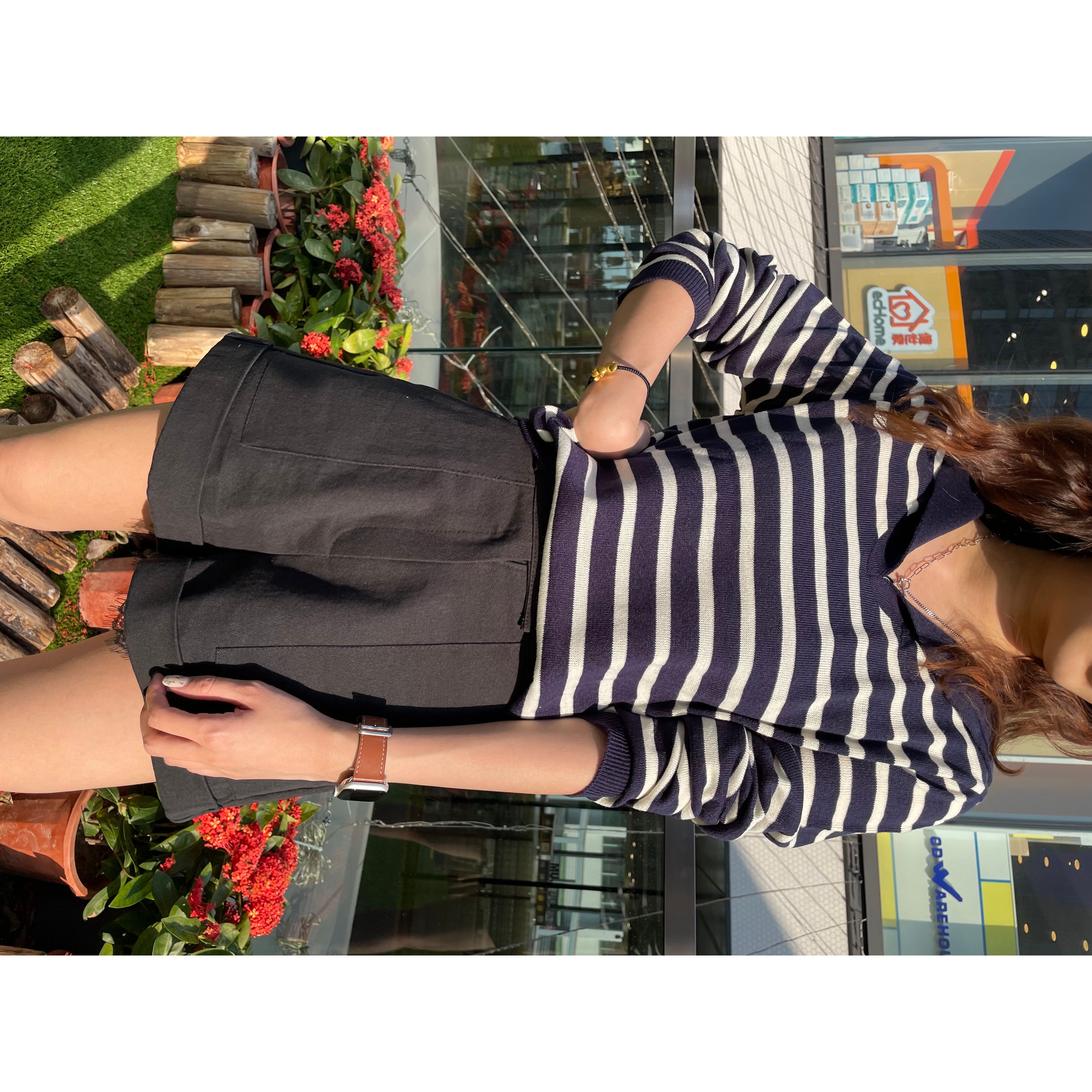 間條反領薄針織