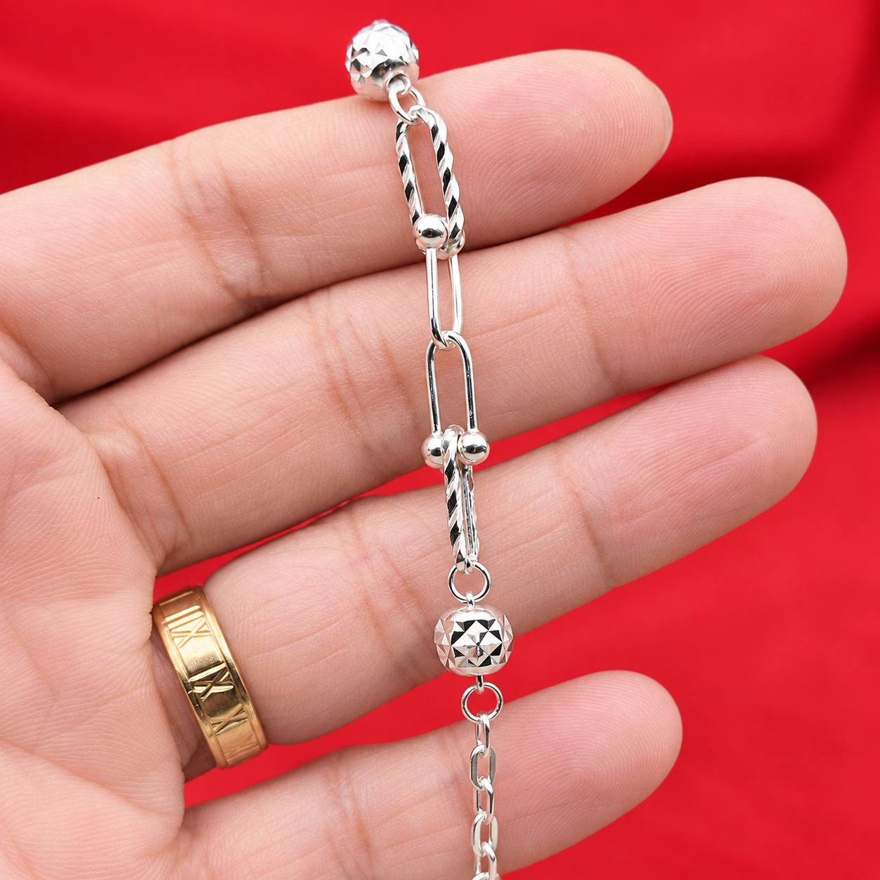 LB2386 Paper Clip + Diamond Cut Beads Bracelet
