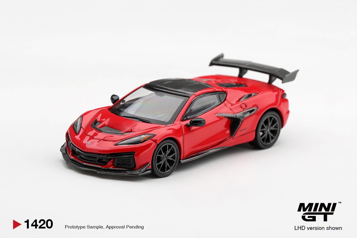 （預訂 Pre Order) MINI GT  （MGT01420-L） Chevrolet Corvette ZR1 Torch Red