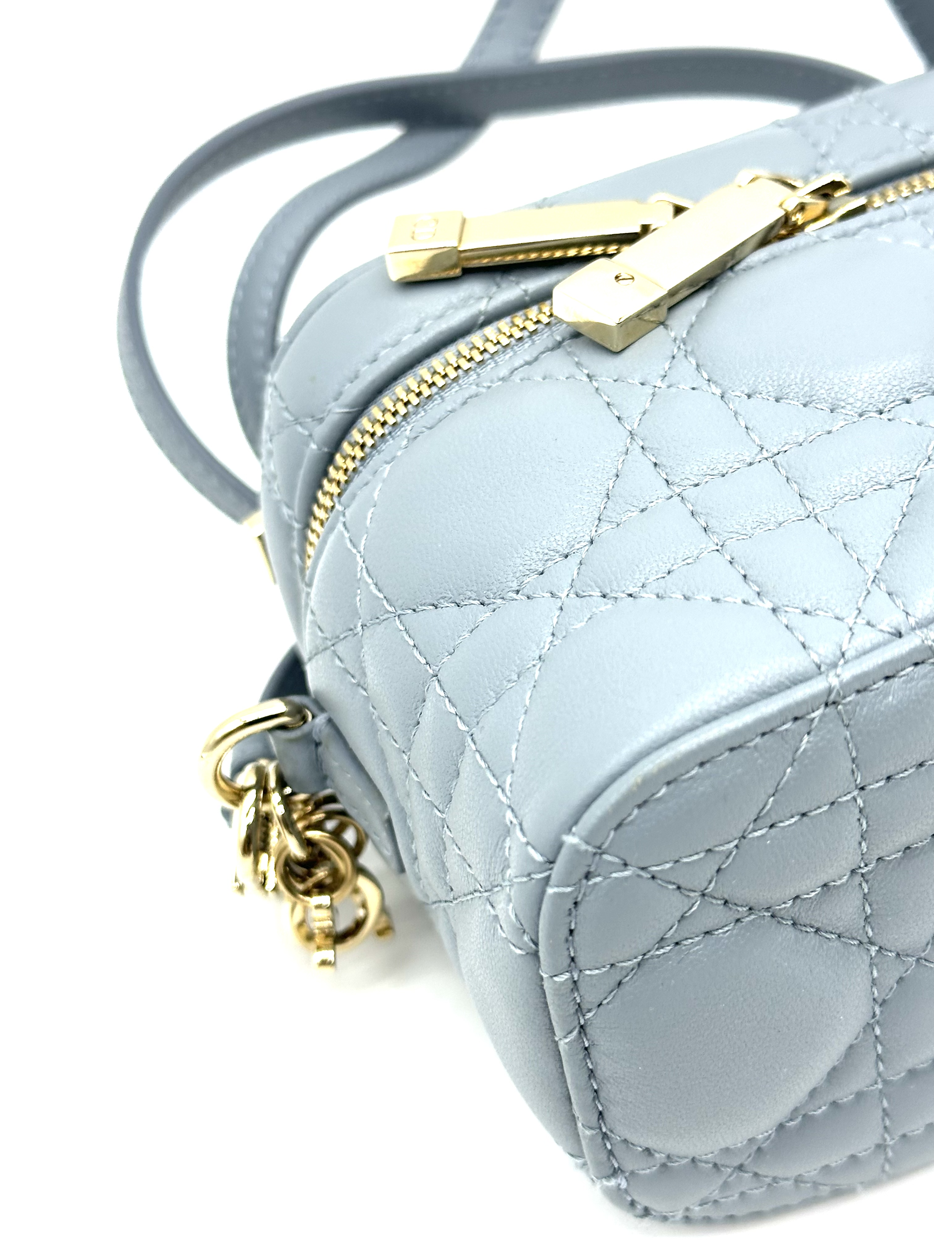 Pre-owned Dior Lady Dior Micro Vanity Case / Product Code: 26040404