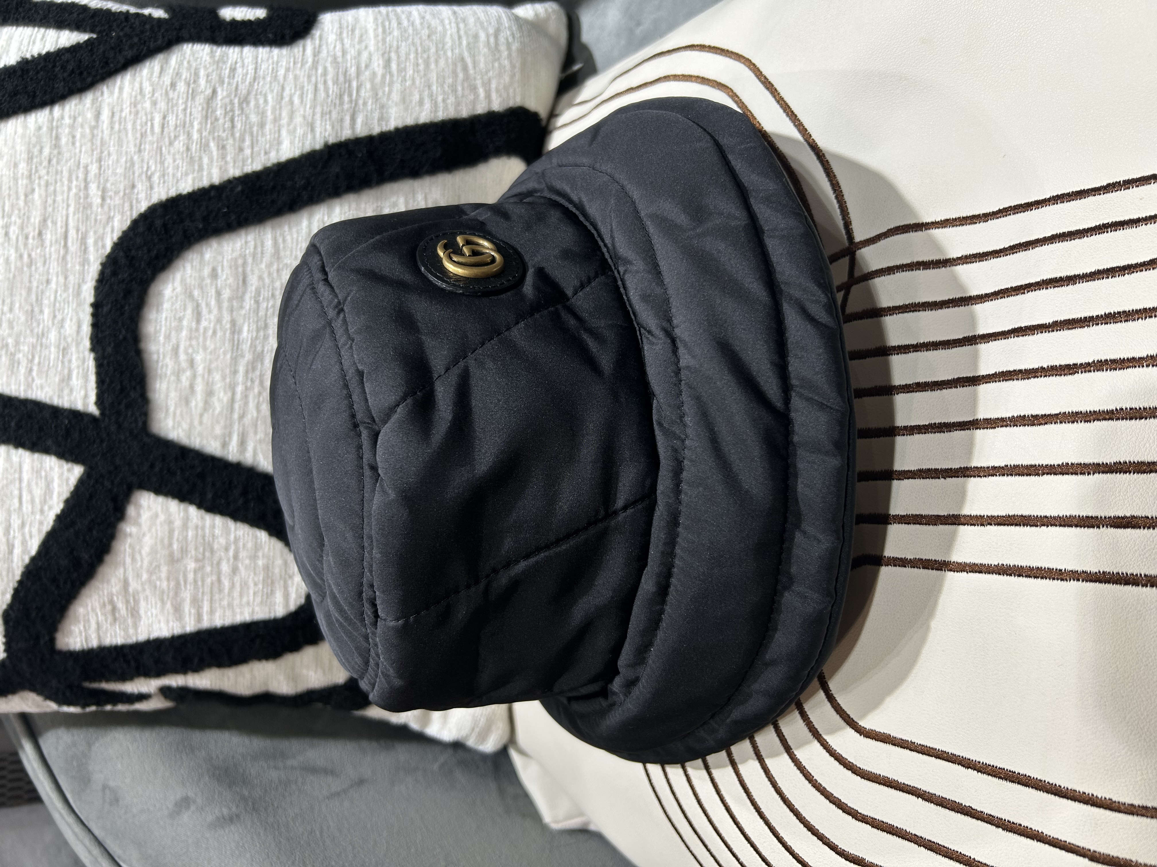 全新 Gucci bucket hat gg marmont nylon 100%Authentic ,100%new全新  ✅塵袋✅tap booklet