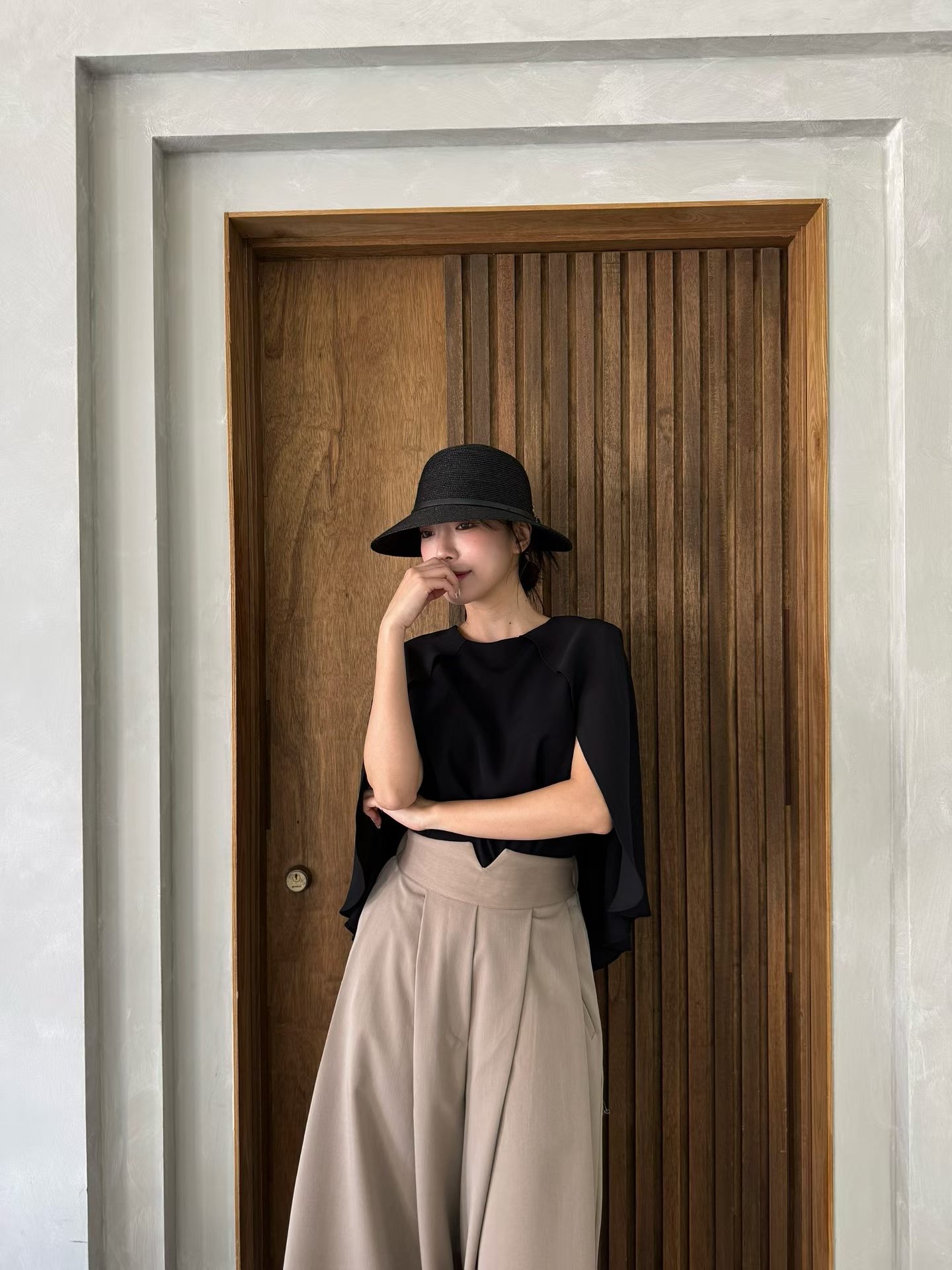 MG11_05 小V特色褲頭長褲 (3色)