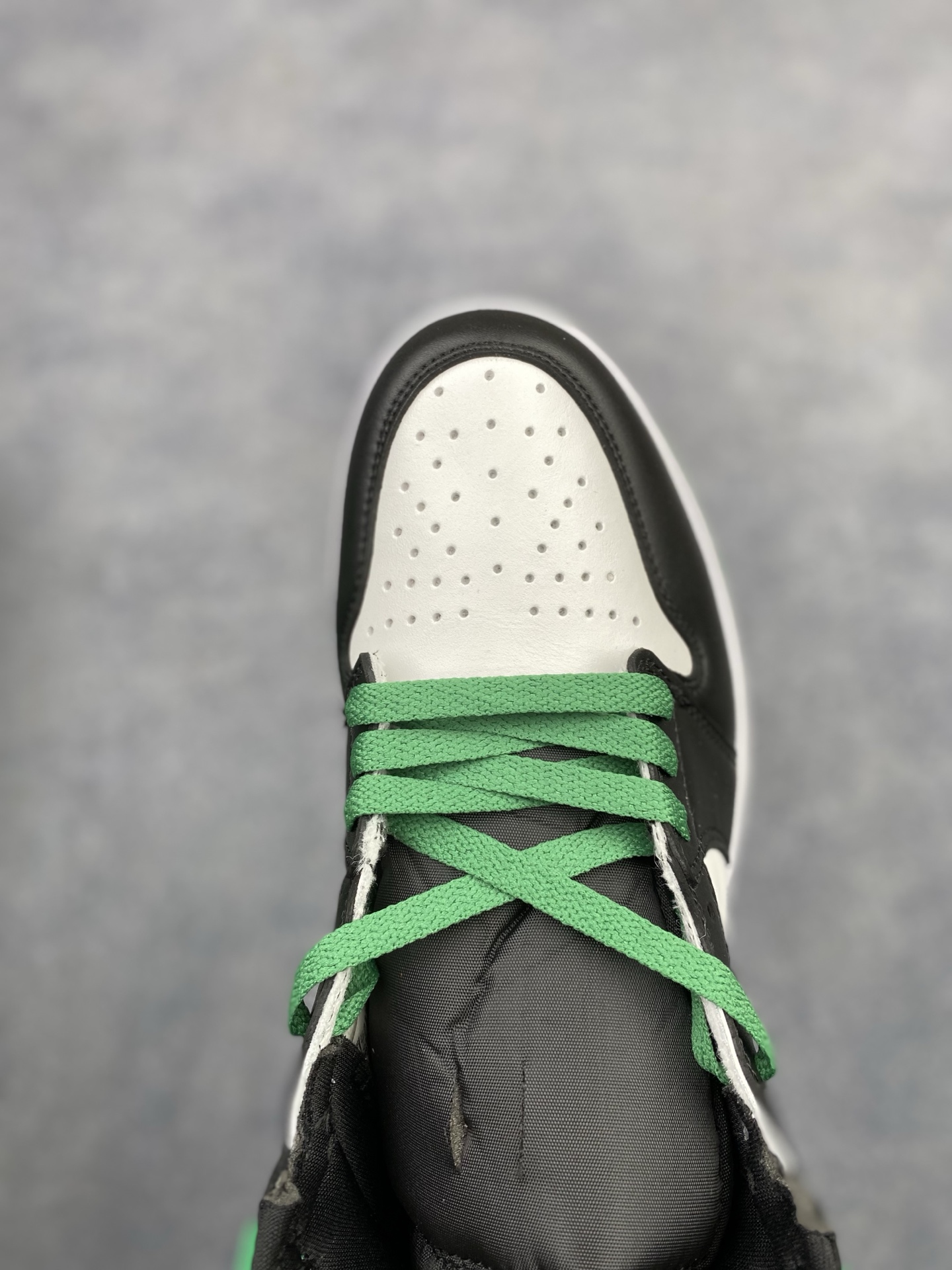 Nike Air Jordan 1 Retro High OG