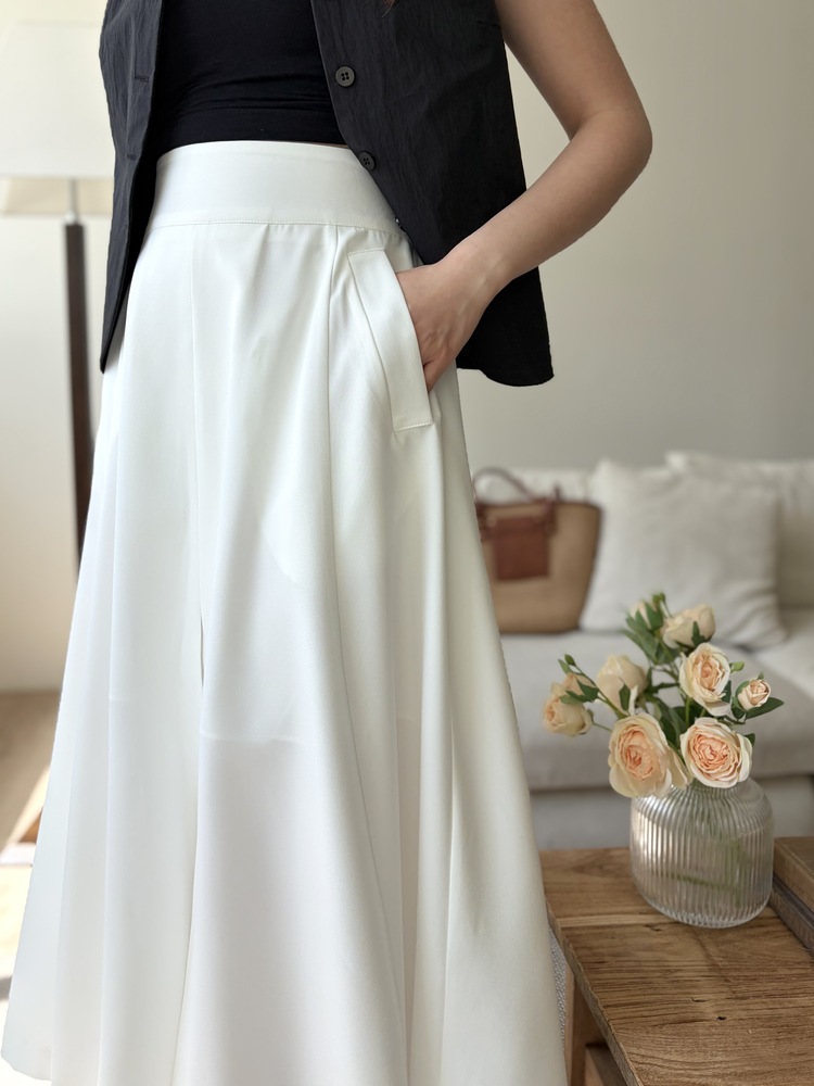 Front-Slit Midi Flare Skirt (Ivory)