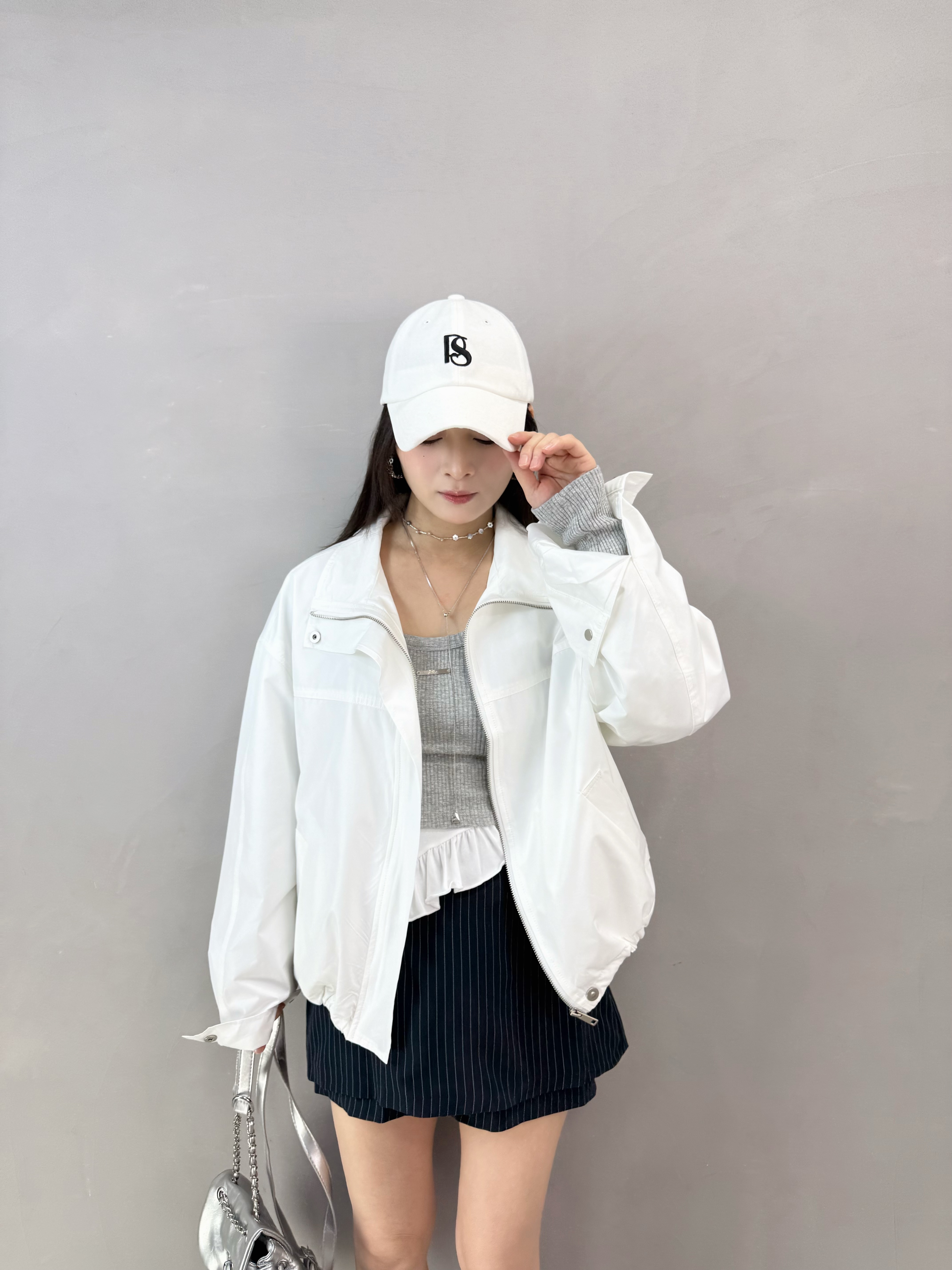 H70 束腳靚料風褸