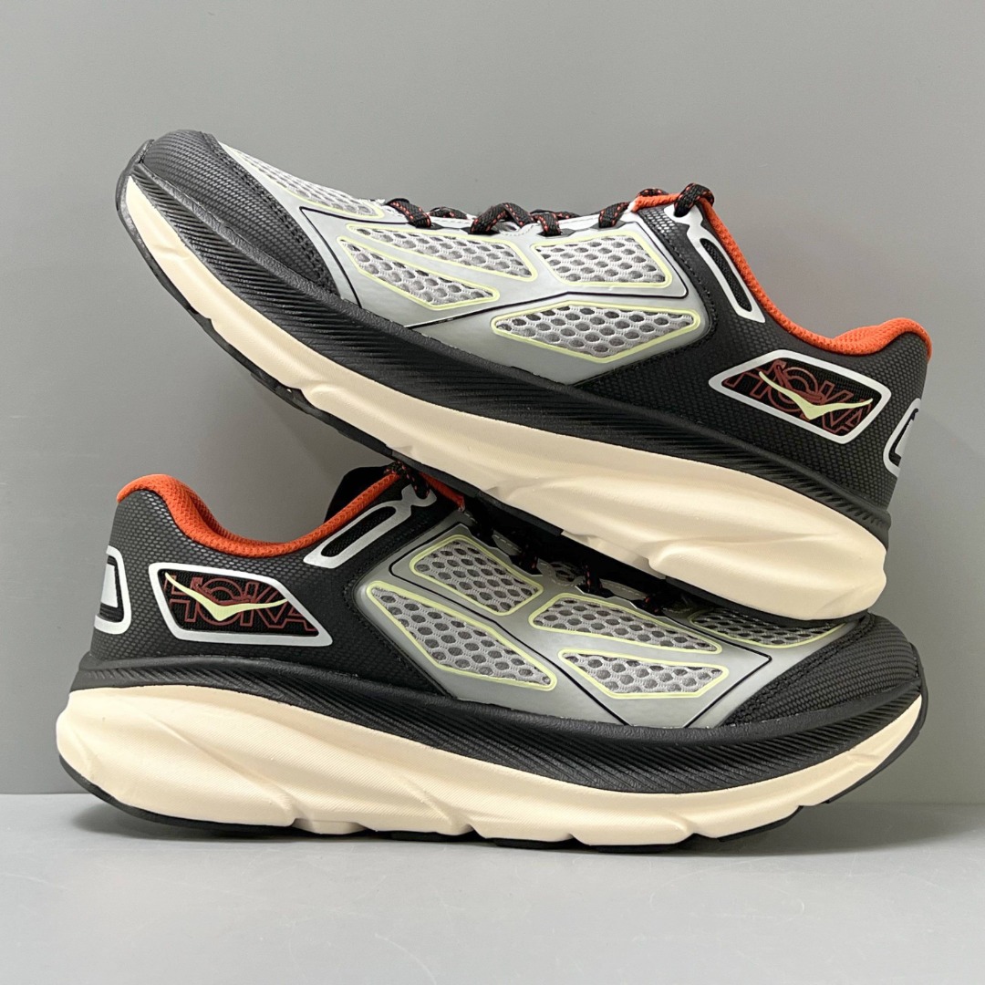 HOKA ONE ONE Clifton One9