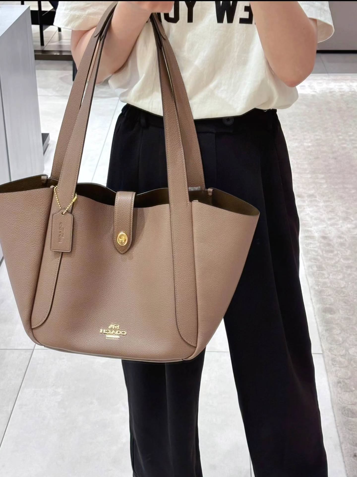 🇯🇵Coach Hadley 托特包