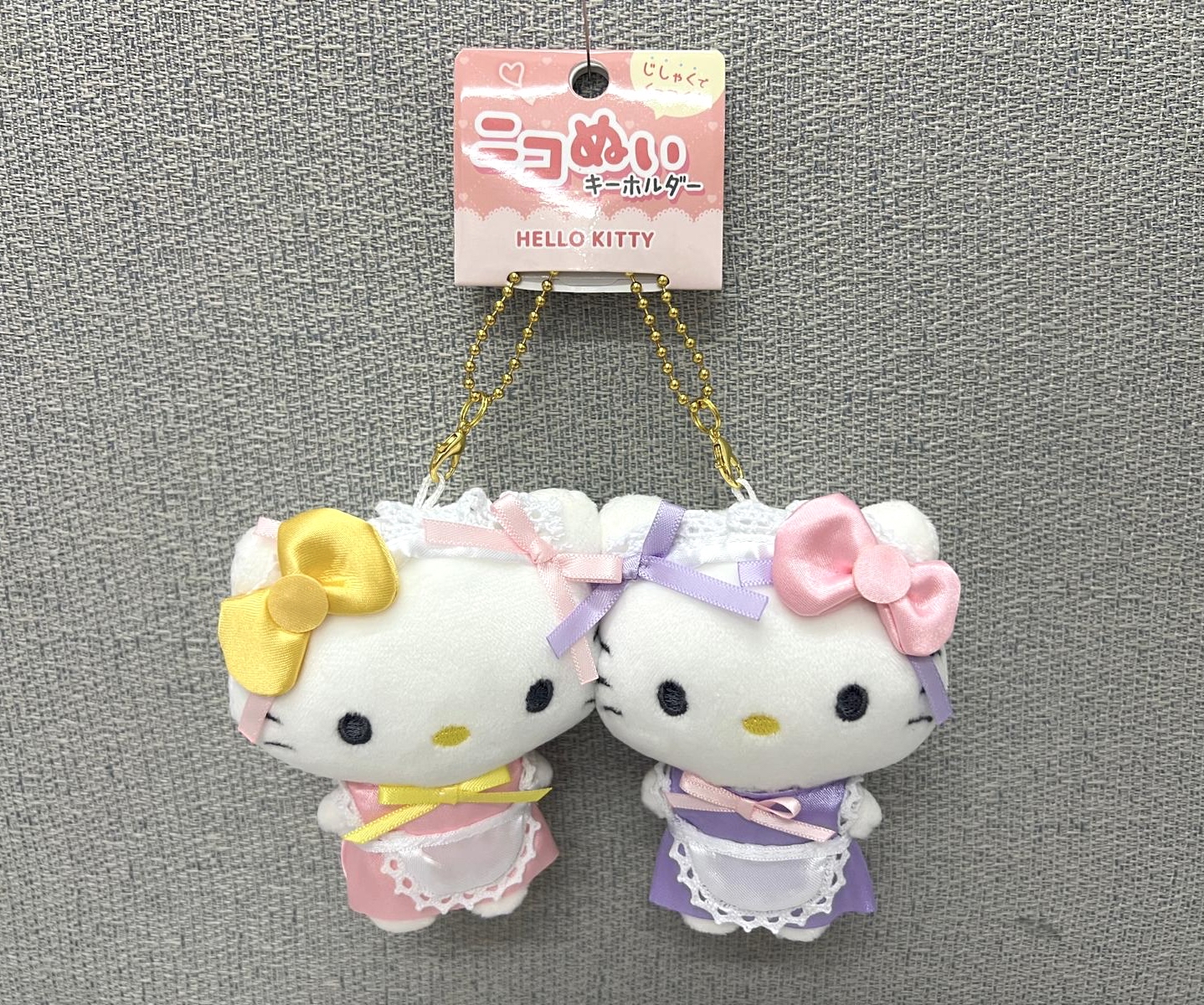 🎌日本直送🎌 Hello Kitty 女僕造型 對裝磁石公仔掛飾