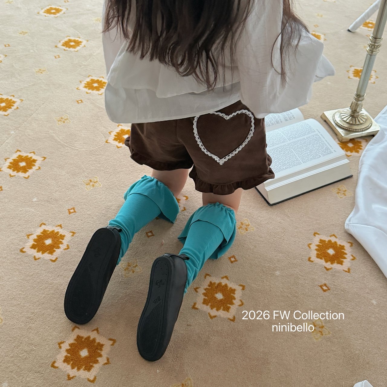 Ninibello | Heart Frill Corduroy Shorts 