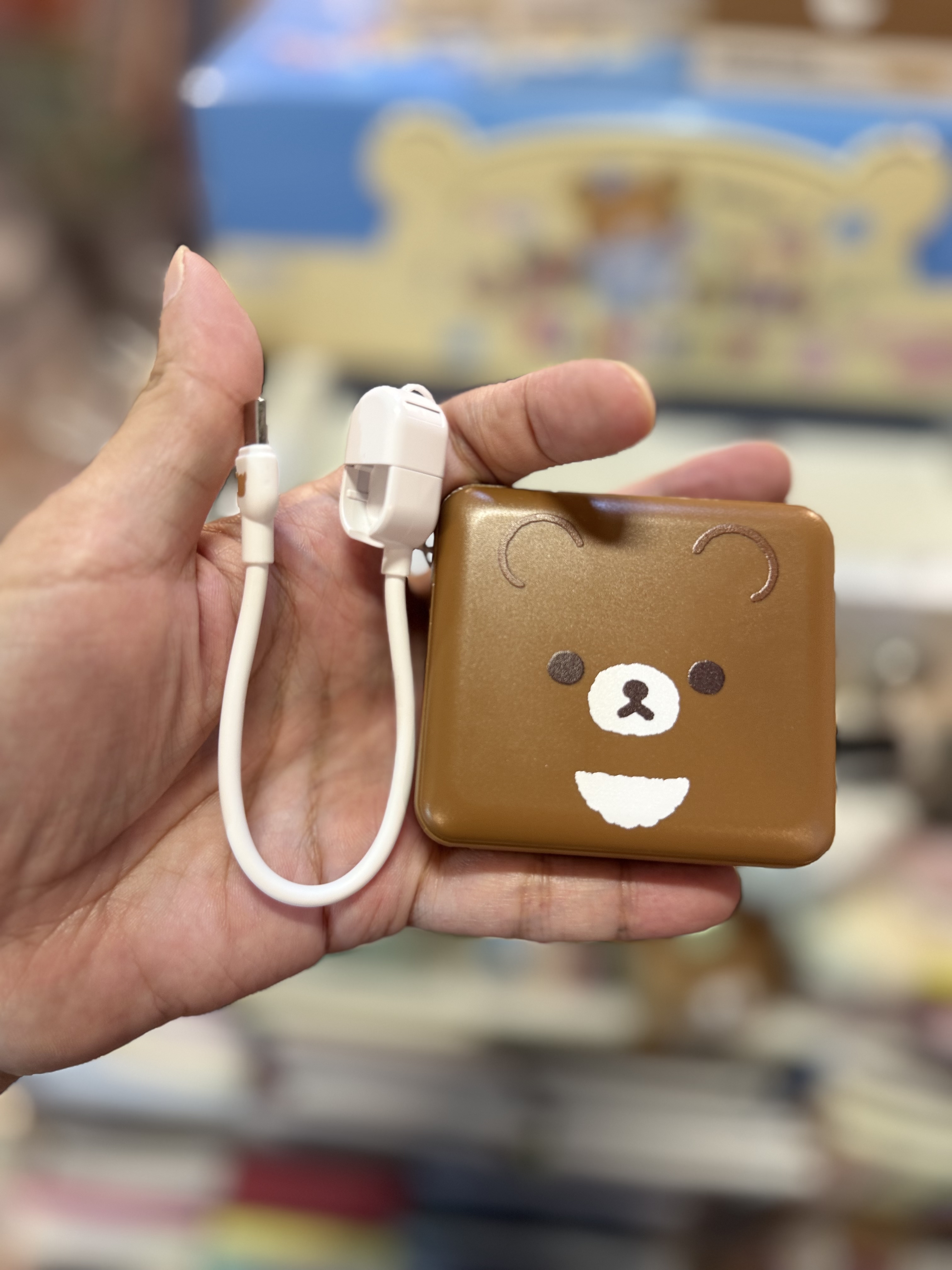 ⭕️留意此商品只能寄香港及澳門地區！ 《現貨》全新韓國限定 小熊外置充電器