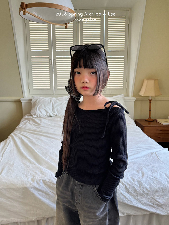 🇰🇷Matilda&Lee tee