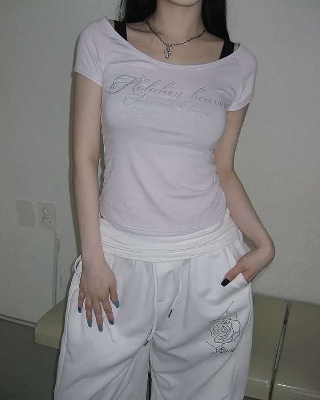 Letter Print Scoop Neck Top