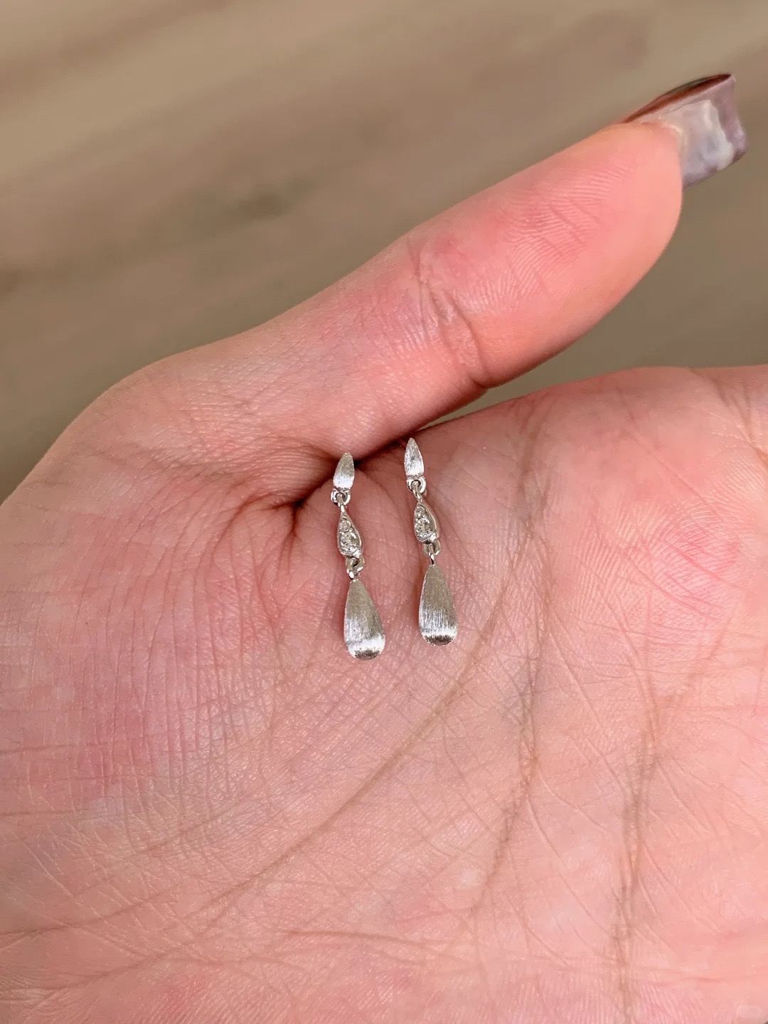 拉丝水滴流苏耳钉