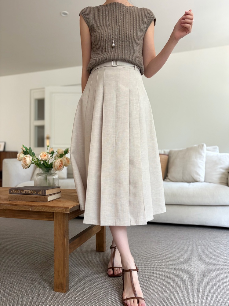 Linen Blend Pleated Skirt (Oat)
