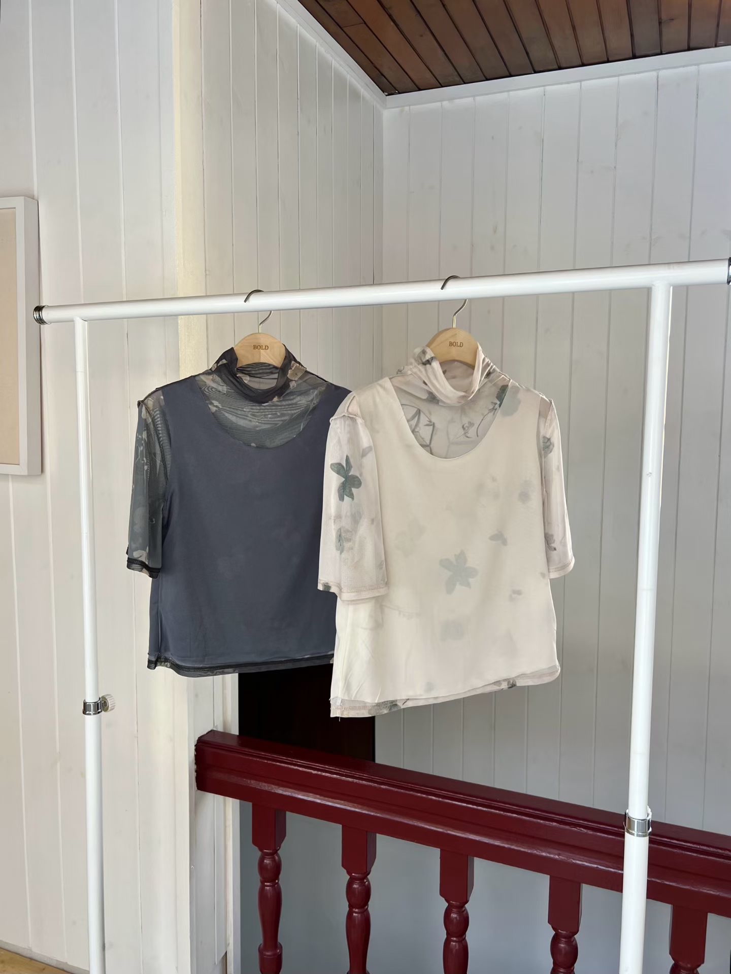 B2 復古印花透紗疊穿 T