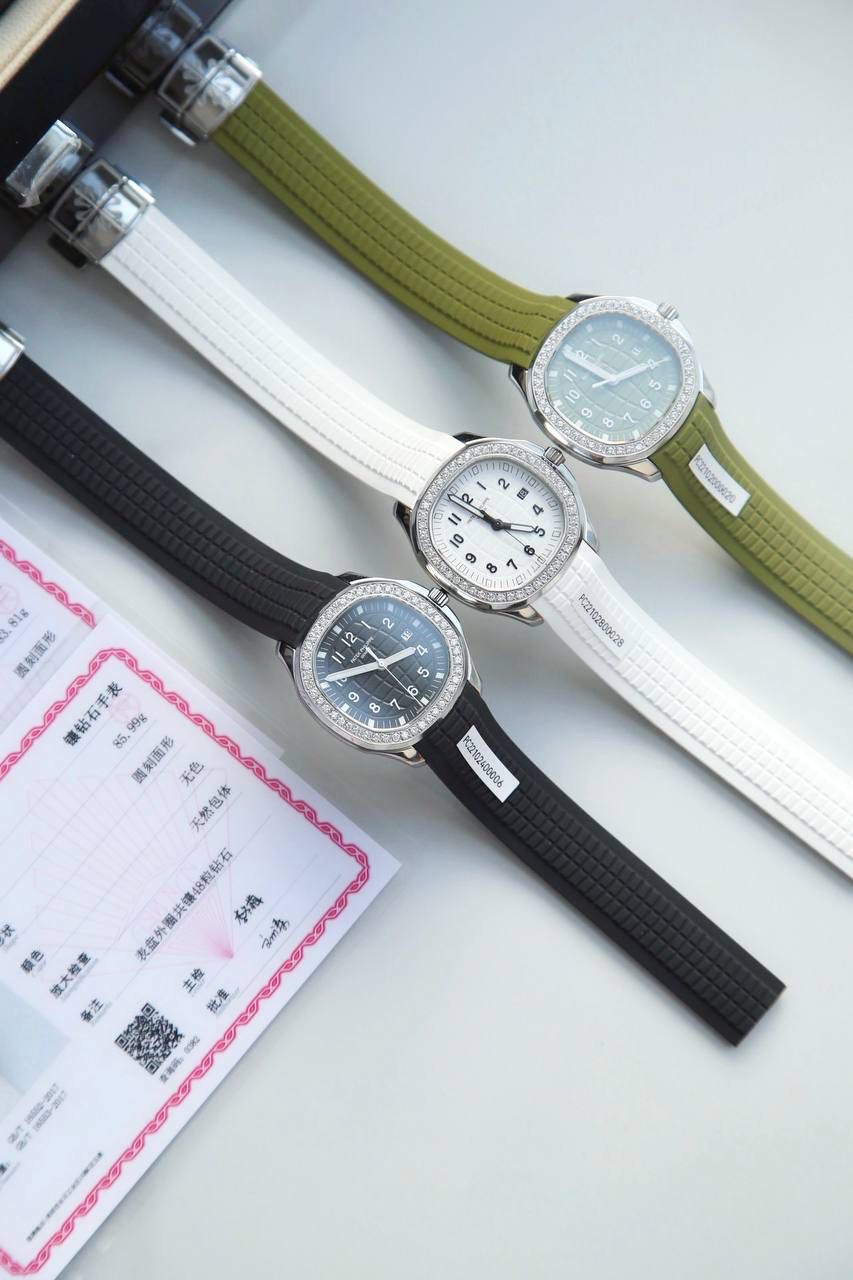 ✨独家首发 百达翡丽AQUANAUT女表旗舰款 专为女性打造，简约显精髓，大胆设计撞正统纯粹，辨识度拉满💃 ✅38mm黄金尺寸，进口精钢多道精磨，方圆个性造型，优雅大气一眼识PP ✅表盘镶48颗VS2.0真钻（约1.2克拉），附Gtc权威证书，可验可查保真💎 ✅原装瑞士石英机芯，100零部件打造，零返修零误差超靠谱⚙️ ✅浮雕表盘+立体字块，高级立体感拉满；蓝宝石水晶玻璃，防刮防反光 ✅进口热带复合橡胶表带，贴手舒适适配各种手腕，原装蝴蝶扣佩戴便捷