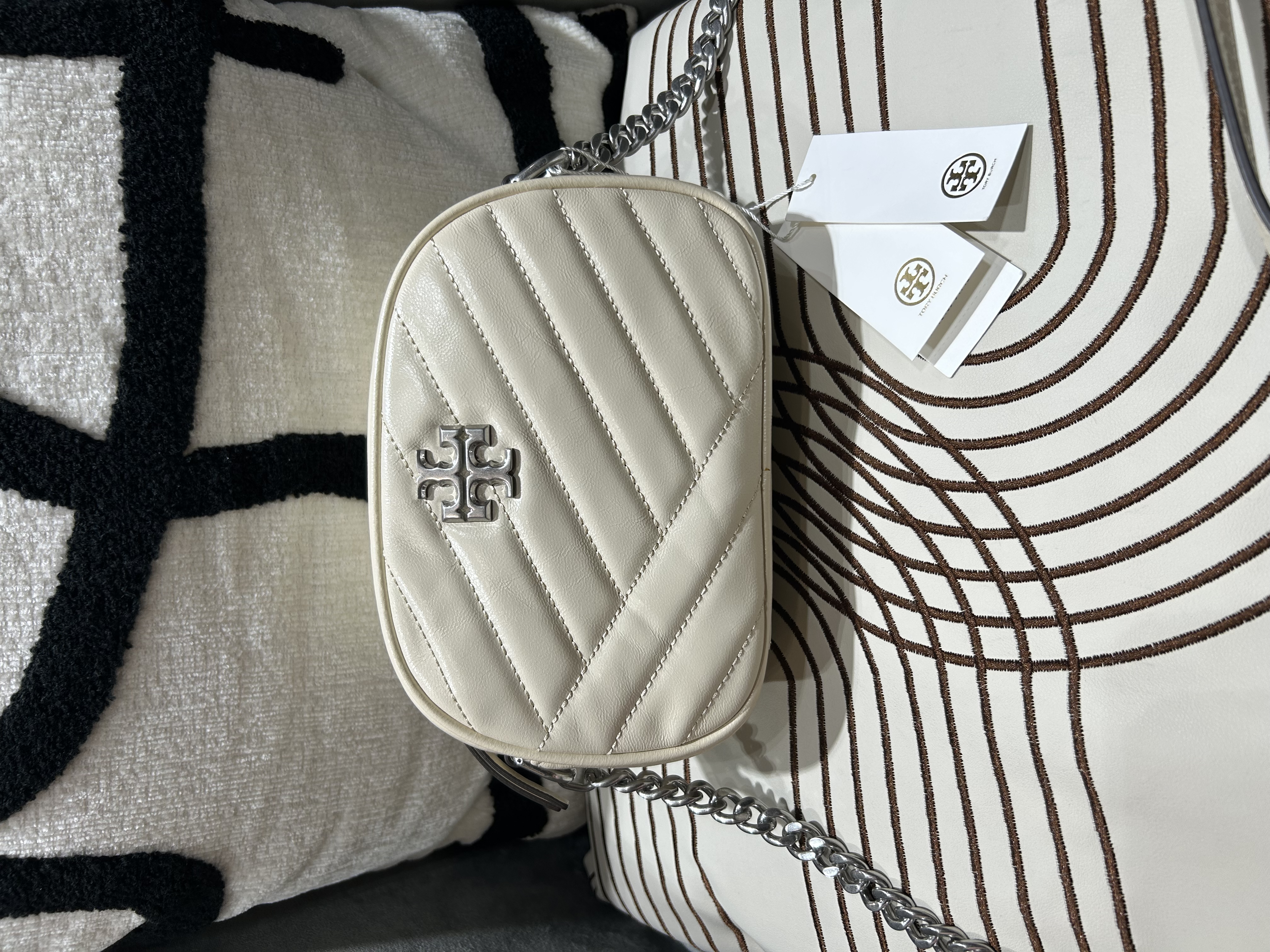 全新 Tory Burch calfskin crossbody bag 全新未使用品✅dust bag ✅tap