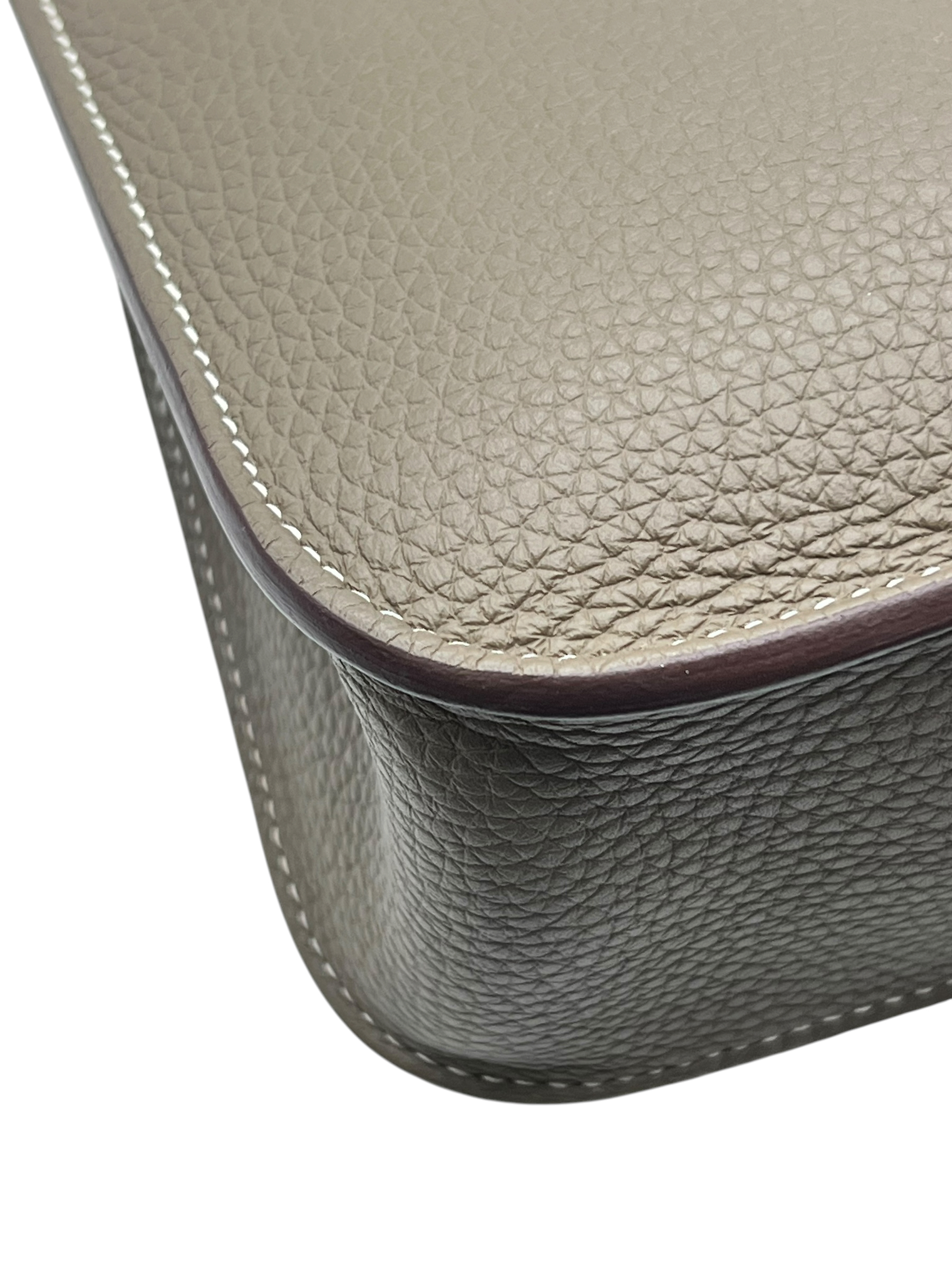 Pre-Owned HERMÉS Halzan Stamp W / Product Code: 26052903