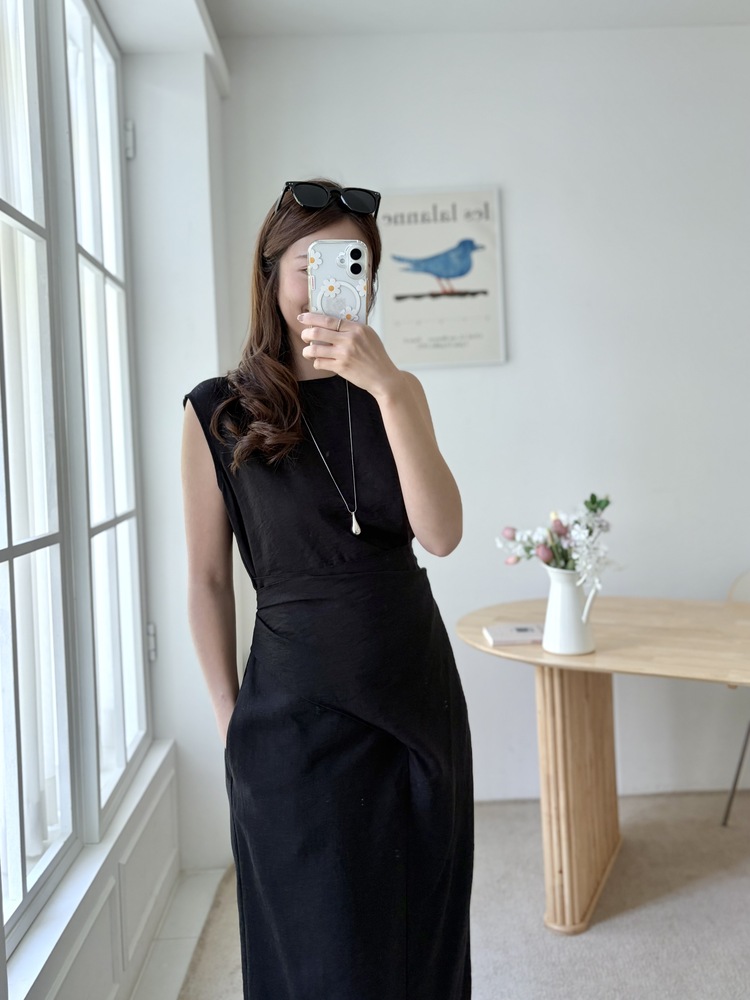 Effortless Wrap Dress (Black)