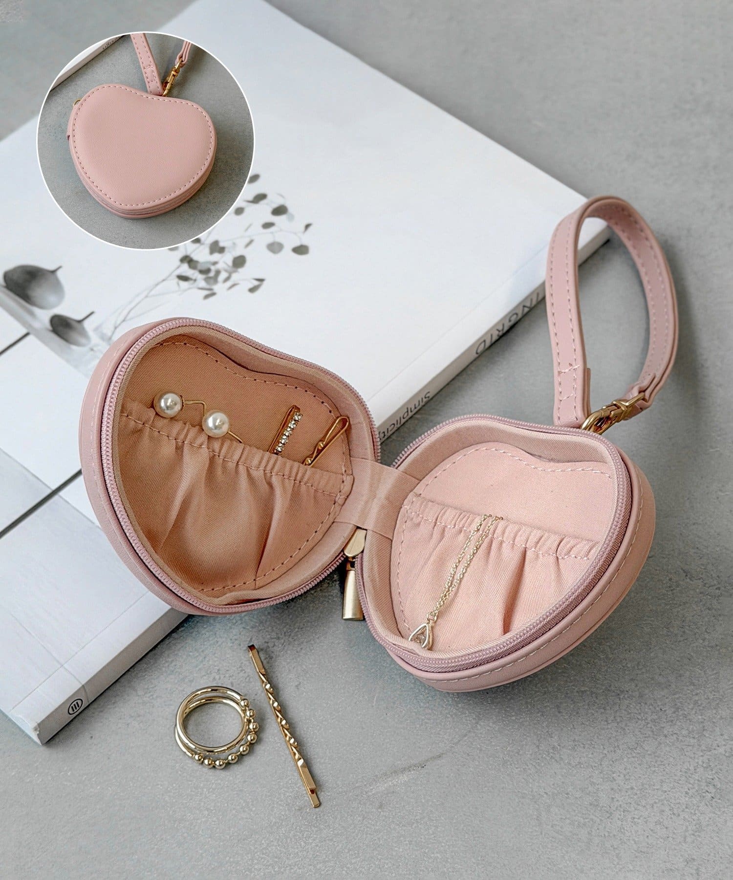 日本 3coins 心型飾品收納袋