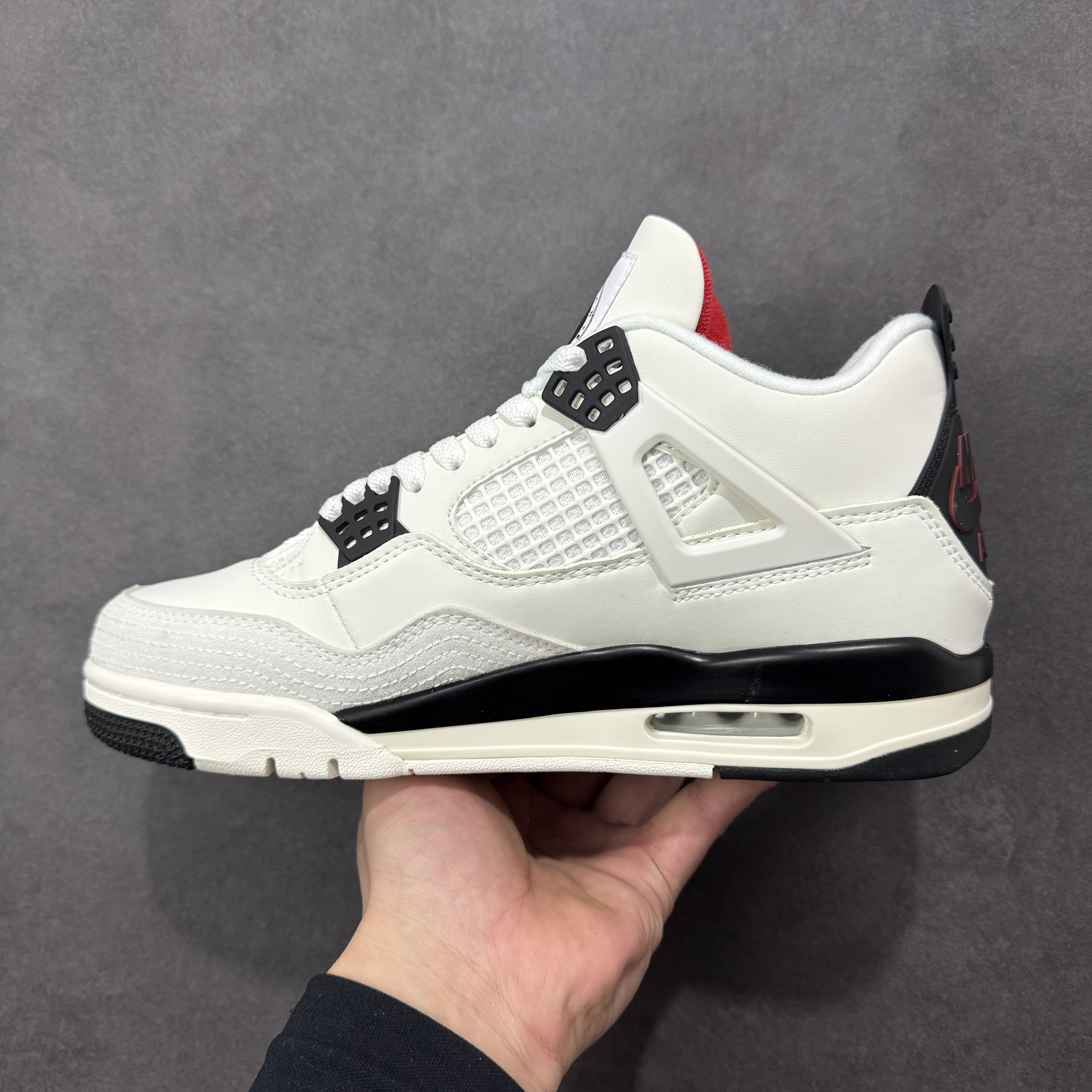 Nike Air Jordan 4 Retro 'Flight Club' IM4002-100