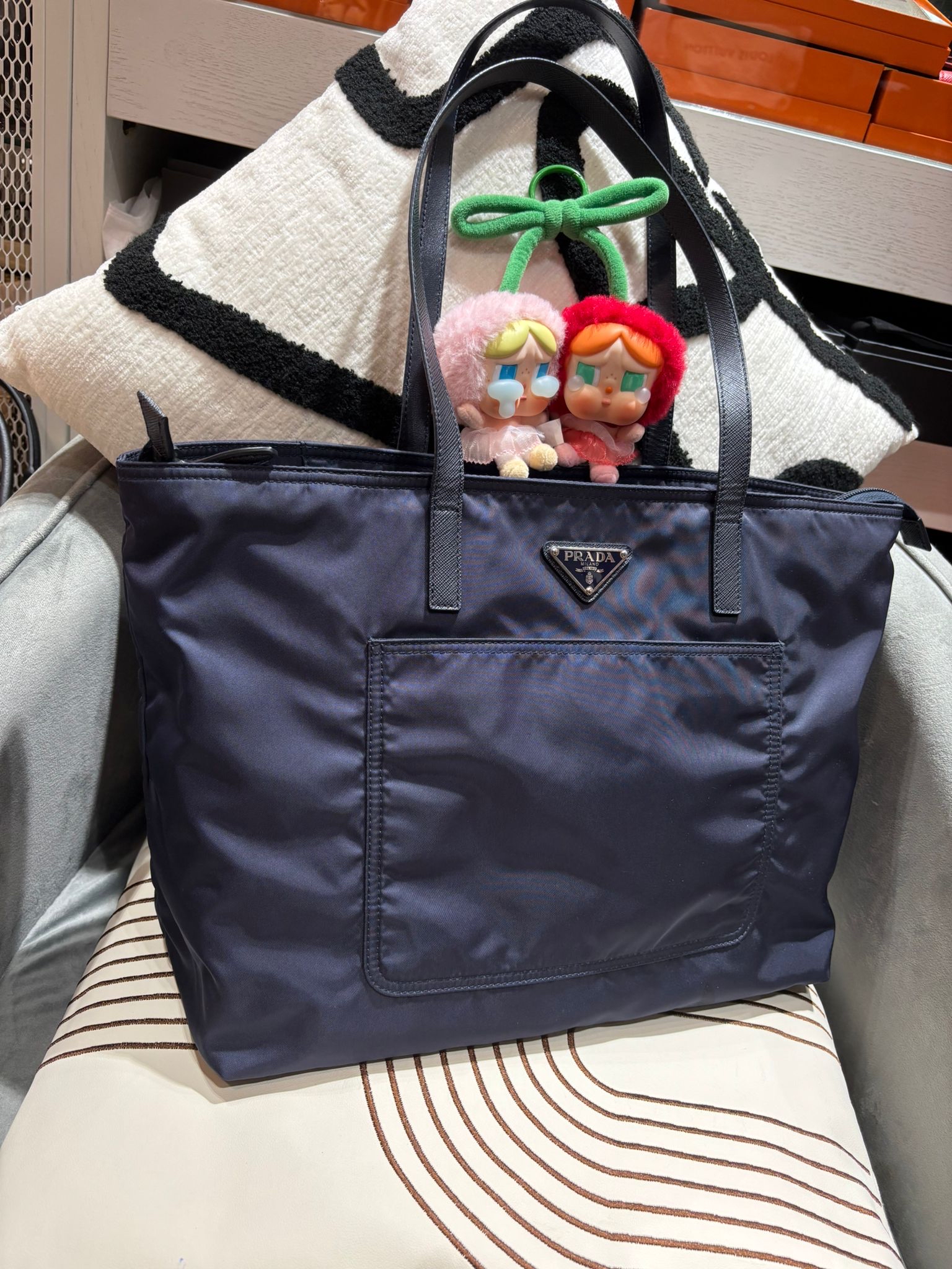Prada Re-Nylon Tote Bag Navy 1BG052 100%Authentic, 98%New ✅NFC