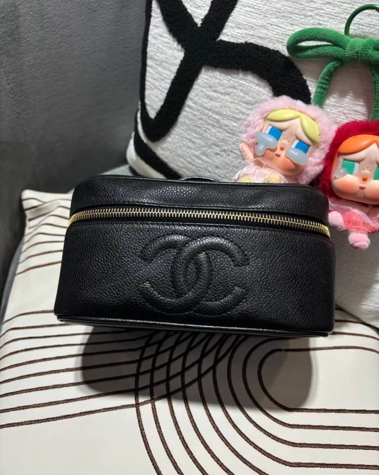 Chanel vanity Vintage 魚子醬牛皮金鏈中古化妝箱 100%Authentic ,90%new ✅貼