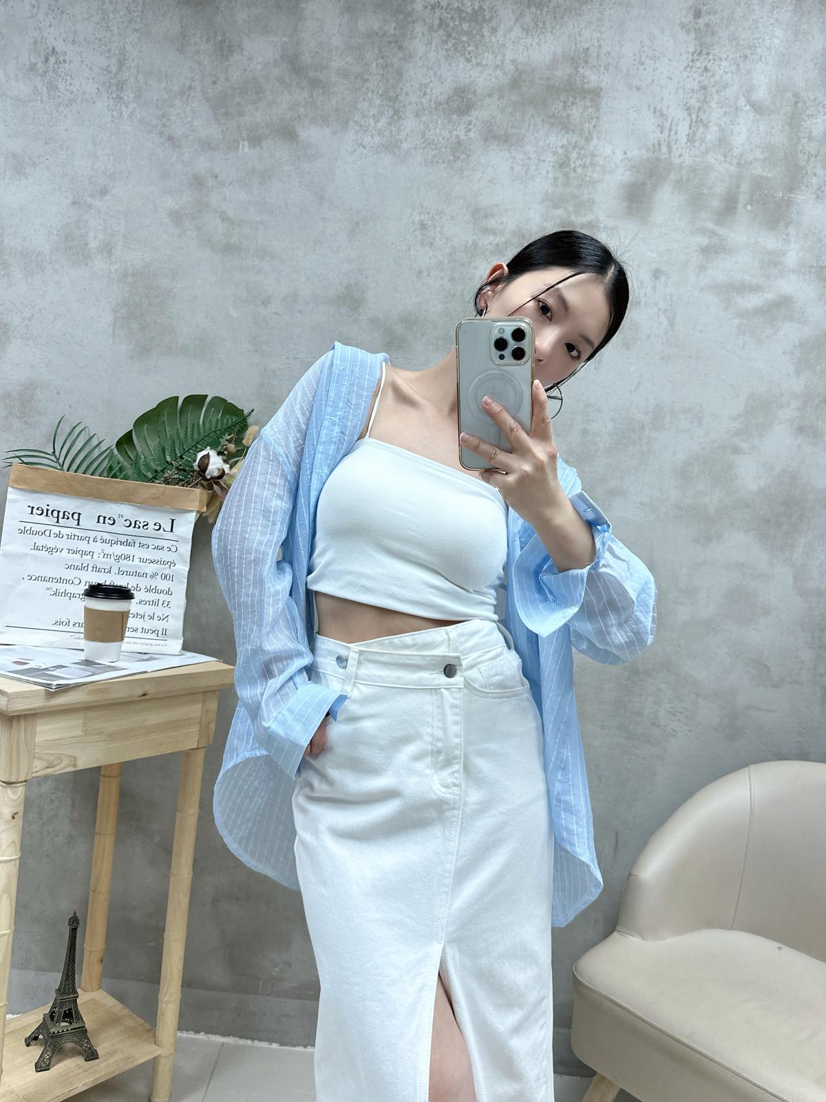 Q14 暗紋後綁帶薄恤衫