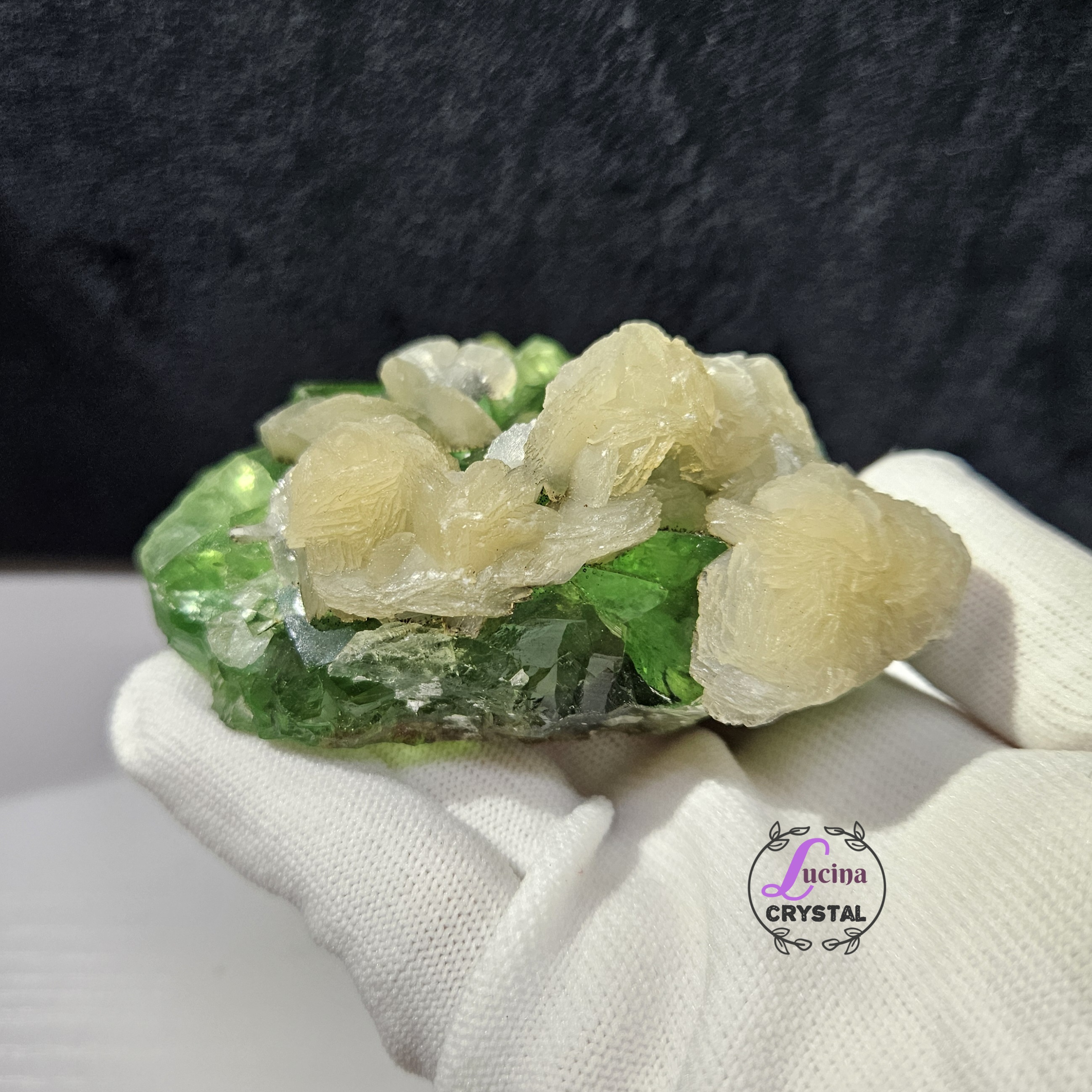 (Co#LC8549) 香花嶺蘋果綠螢石原礦/Apple Green Cubic Fluorite Cluster 