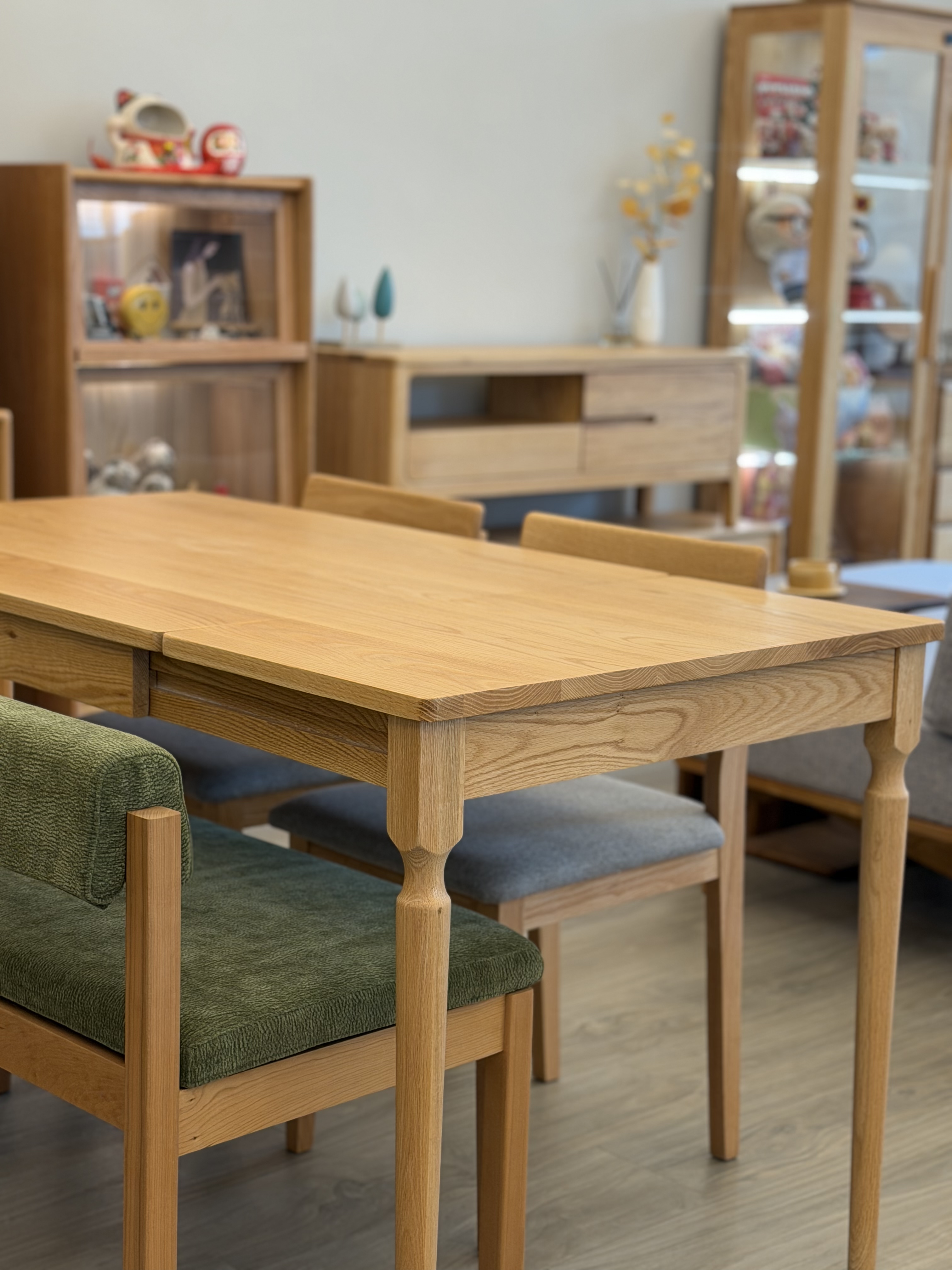 #陳列品 PUSH Extendable Dining Table （淨枱）