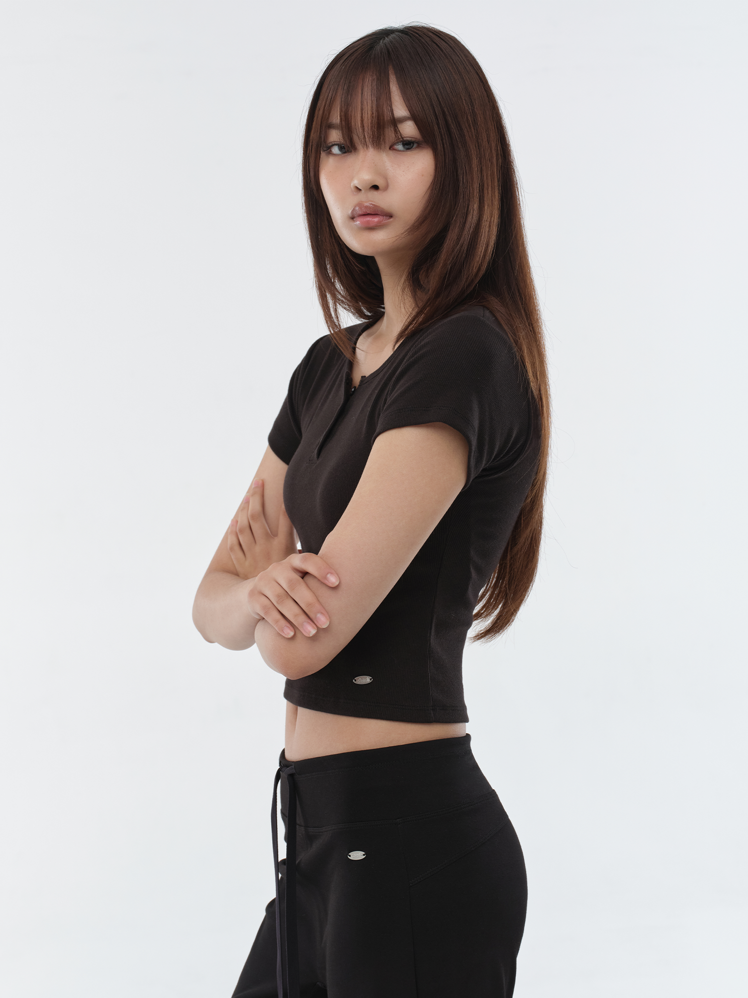 【連胸墊半開鈕扣TOP】預購_Cap-embedded Henry Neck T-shirt by Conch