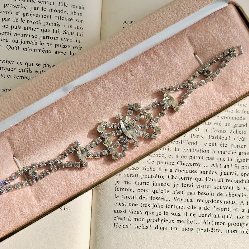 Vintage Mid-Century Elegant Diamontè Ribbon Cocktail ]Bracelet - 7" (MT1963-1)