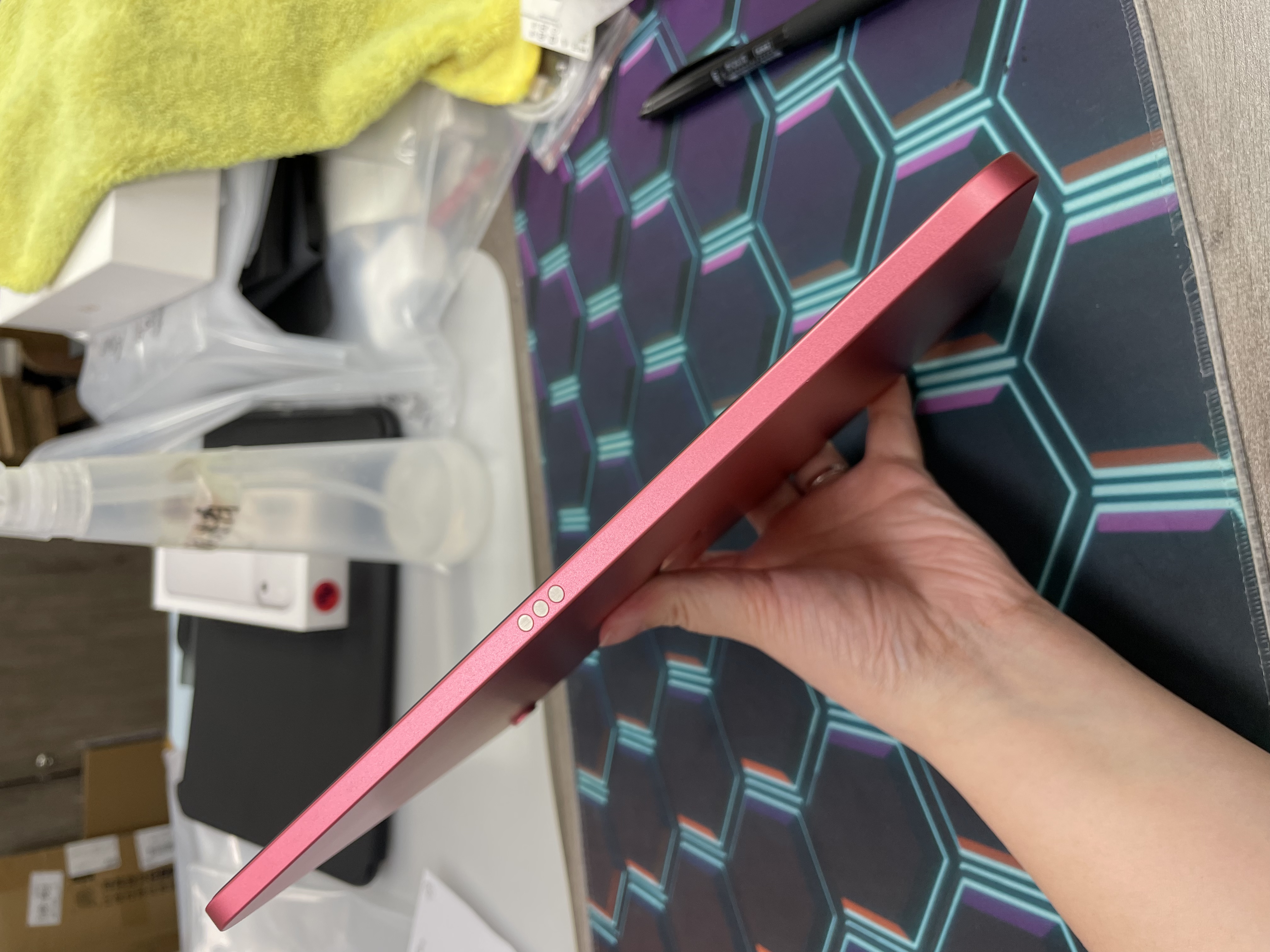 *8016100 iPad 10 全新質素 256GB WIFI版 紅色 red
