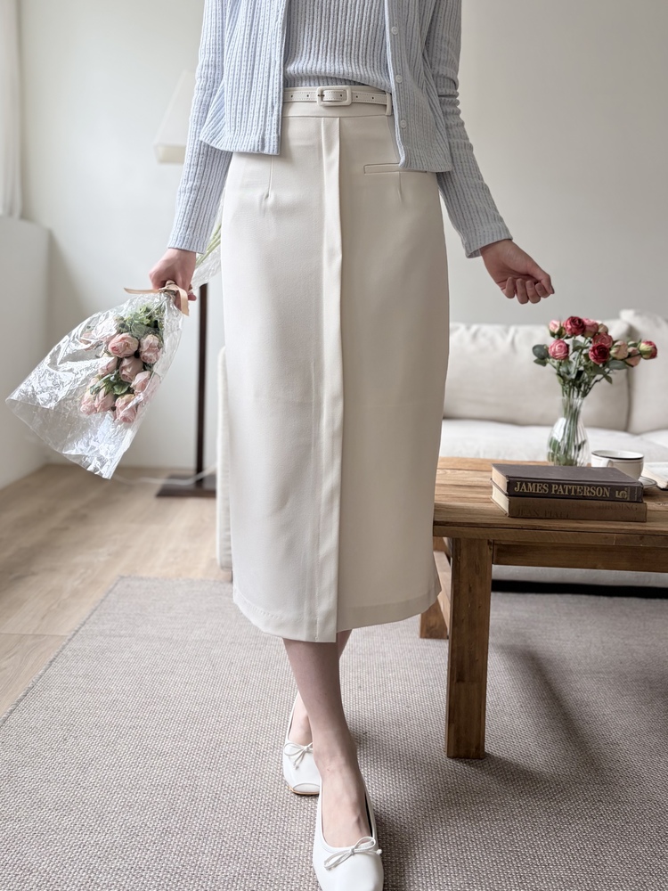 Belted Pencil Skirt (Ivory)