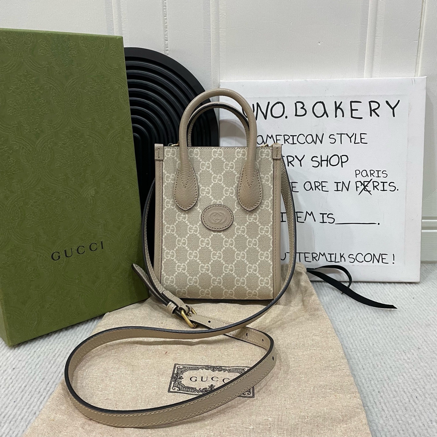 【預訂貨品】Gucci燕麥色老花琴譜包 