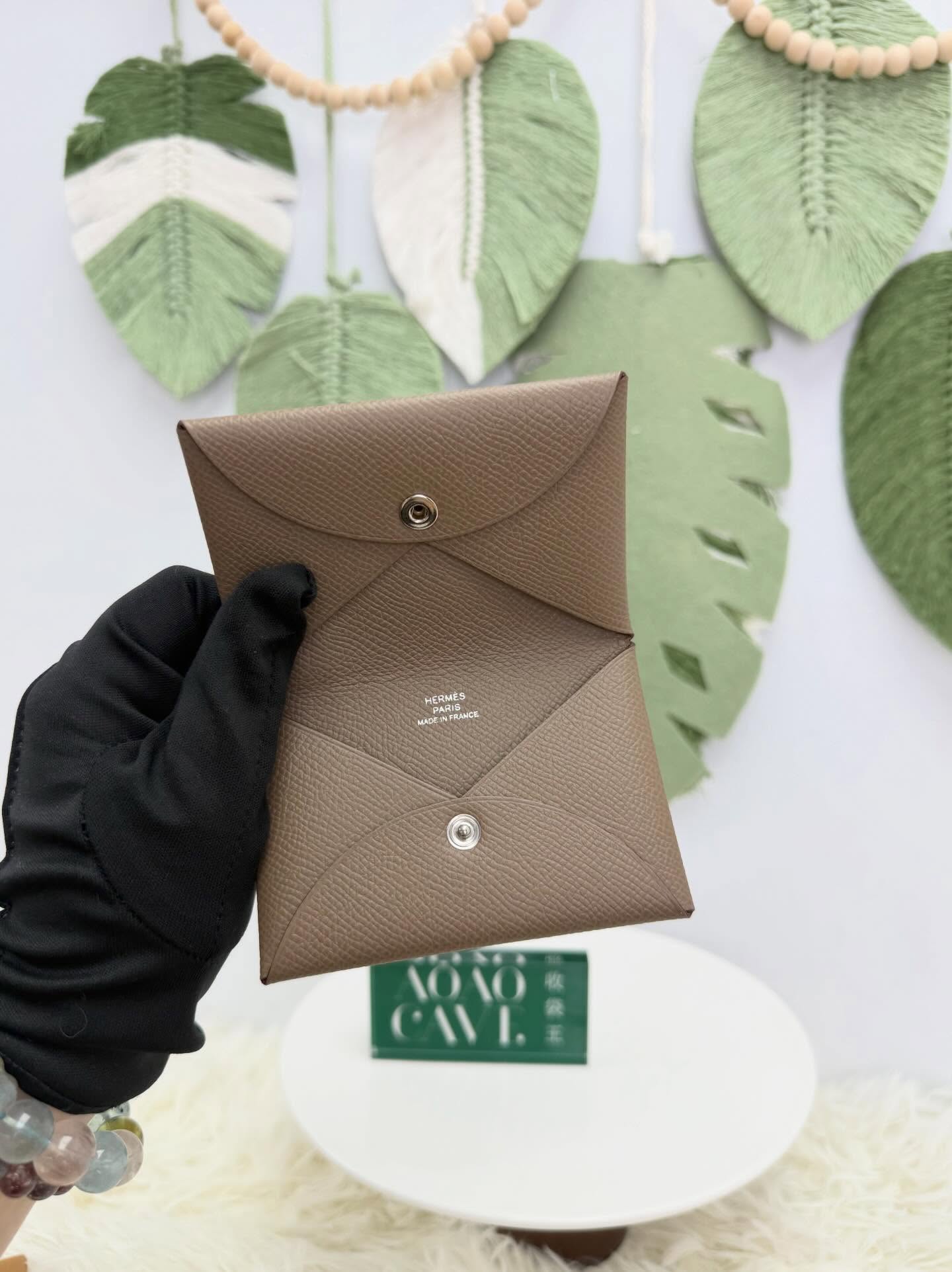 HERMES🤍PRE OWNED  對開釦式卡包🖤