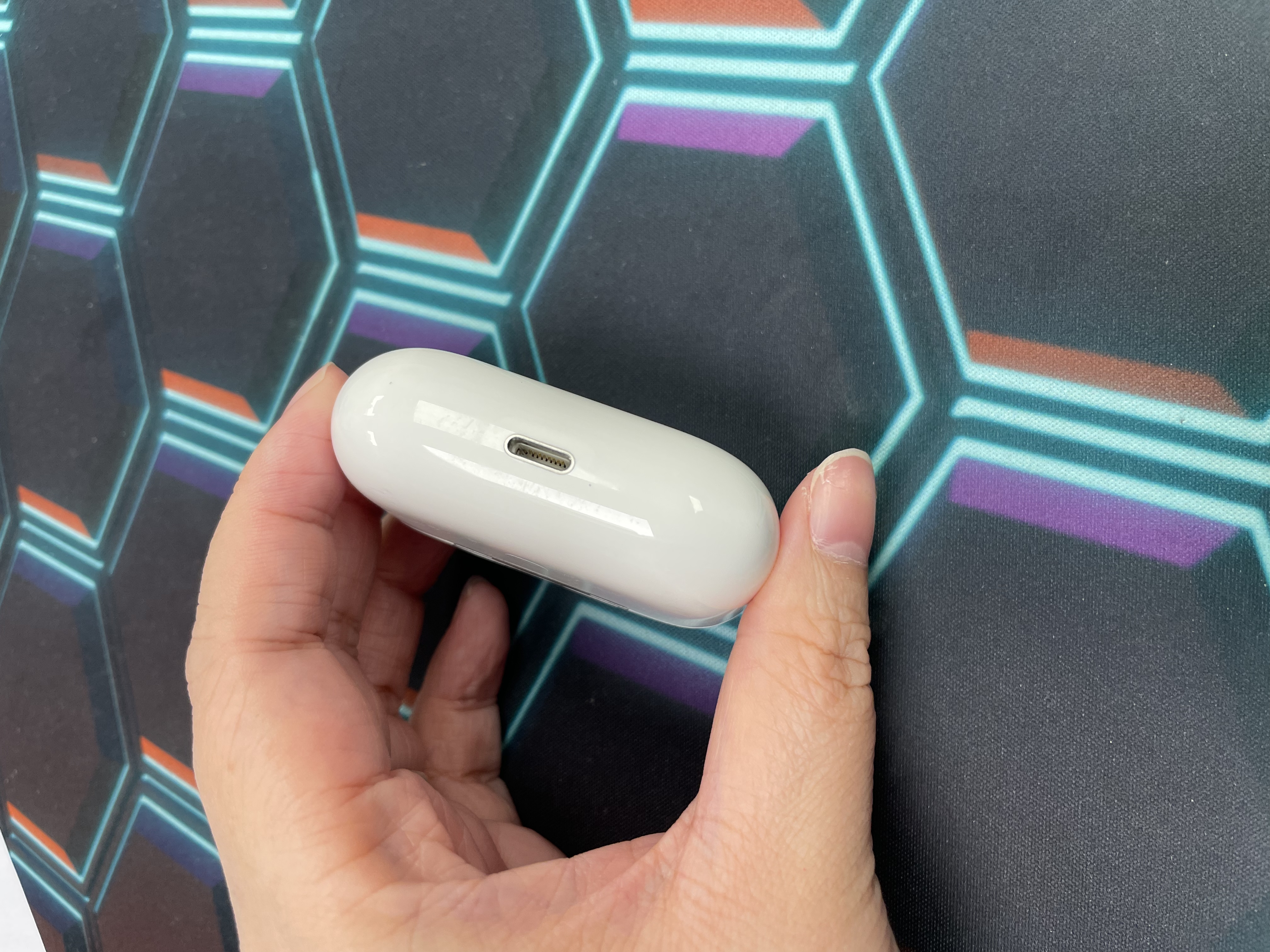 *8018 Apple AirPds Pro Gen 1