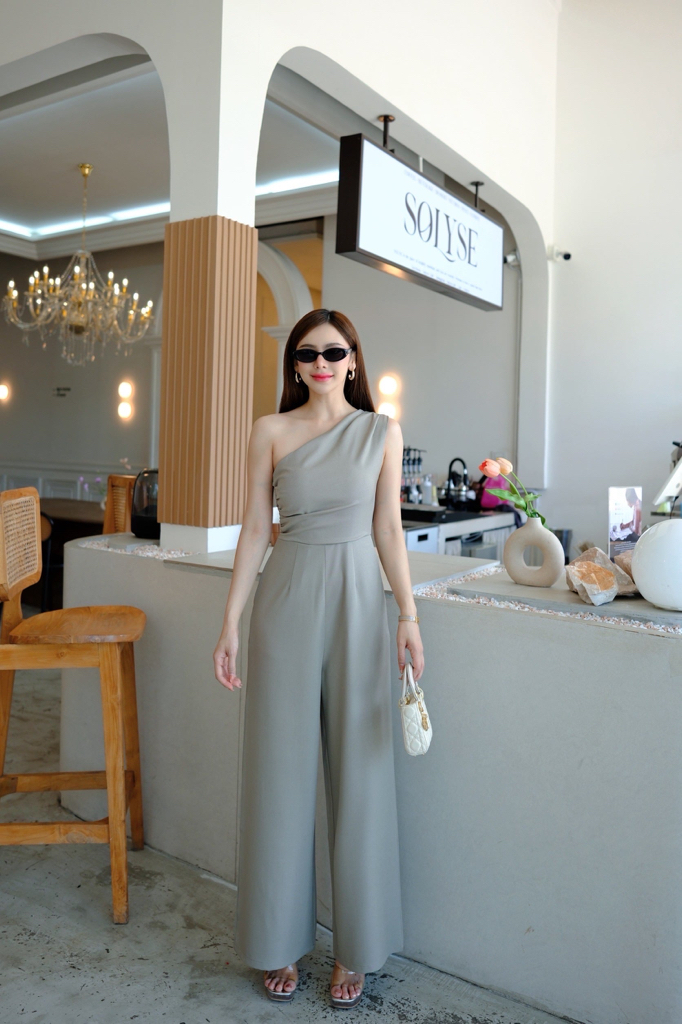 Eyana Suit Jumpsuit 法式气质斜肩连体裤( 2 colours )