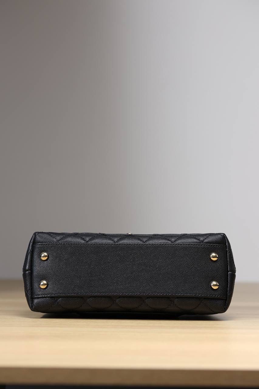 最新芯片版 coco handle小号黑荔枝纹配枣红蜥蜴皮❤️‍🔥❤️‍🔥真正的原厂货，zp级2480正品级品质，我们确保所有材料，五金，车线，油边都达到正品百分百的原材料✅ 尺寸:14 X 24 X 10cm