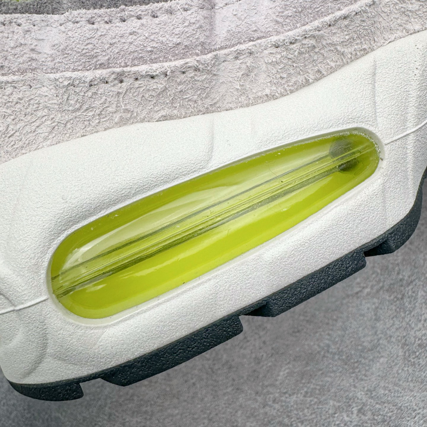 Nike Air Max 95 OG "Reverse Neon" HM4740-001