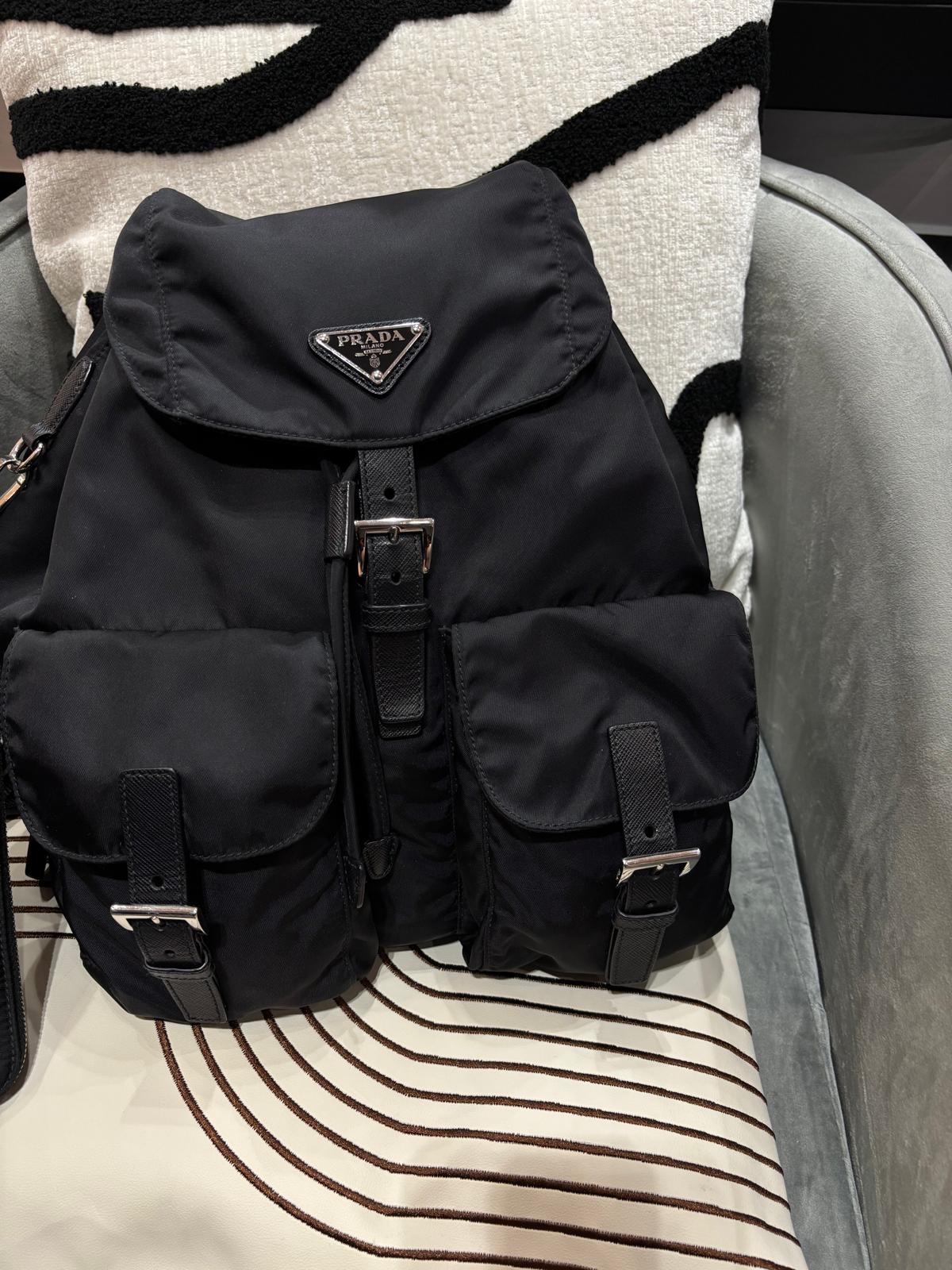 Prada Re-Nylon Backpack 100%Authentic, 95%New ✅pouch ✅Dust bag