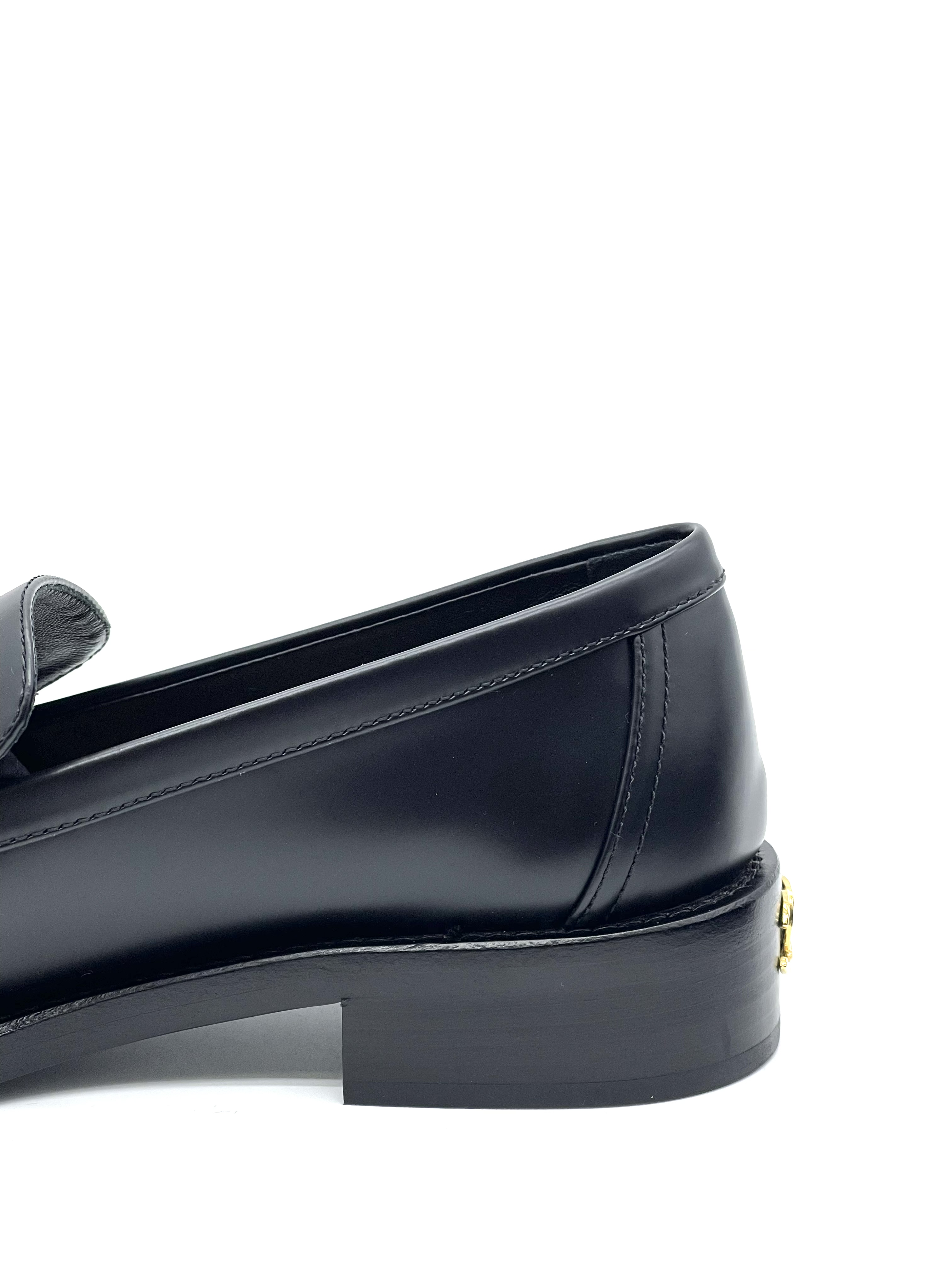 Pre-owned CHANEL CC Logo Loafer / Product Code: 27032331